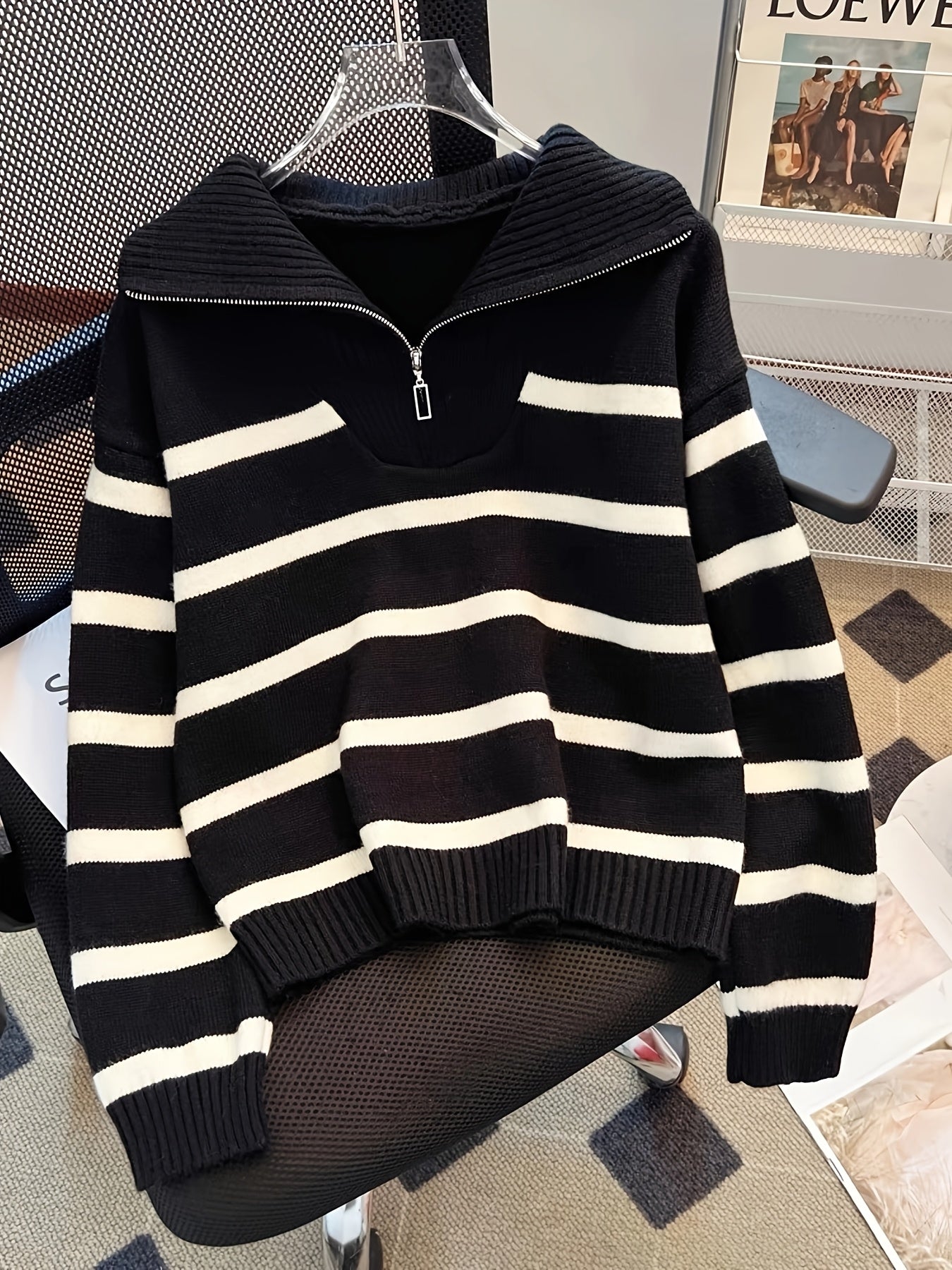 Women's Zip-Up Striped Knit Hoodie – Long Sleeve Black & White Pullover with Ribbed Trim, Casual Polyester Sweater for All Seasons