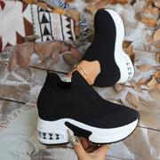 Women'S Black Slip-On Sneakers with White Midsole - Soft Sole, Non-Slip, Breathable Mesh Upper, Low Top, Casual Athletic Shoes for Spring and Fall, Casual Athletic Shoes|Slipon Sneakers|Breathable Upper, Sneakers