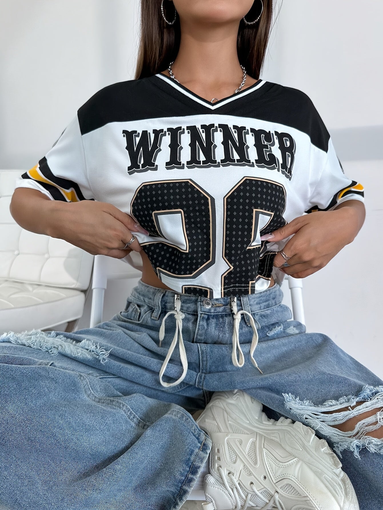 [Sporty Chic] Women's Contrast Color V-Neck Crop Top T-Shirt - "WINNER 23" Graphic, Casual Sporty Style, Short Sleeve, Polyester Blend, White & Black with Yellow Stripes, Spring/Summer/Fall Wear