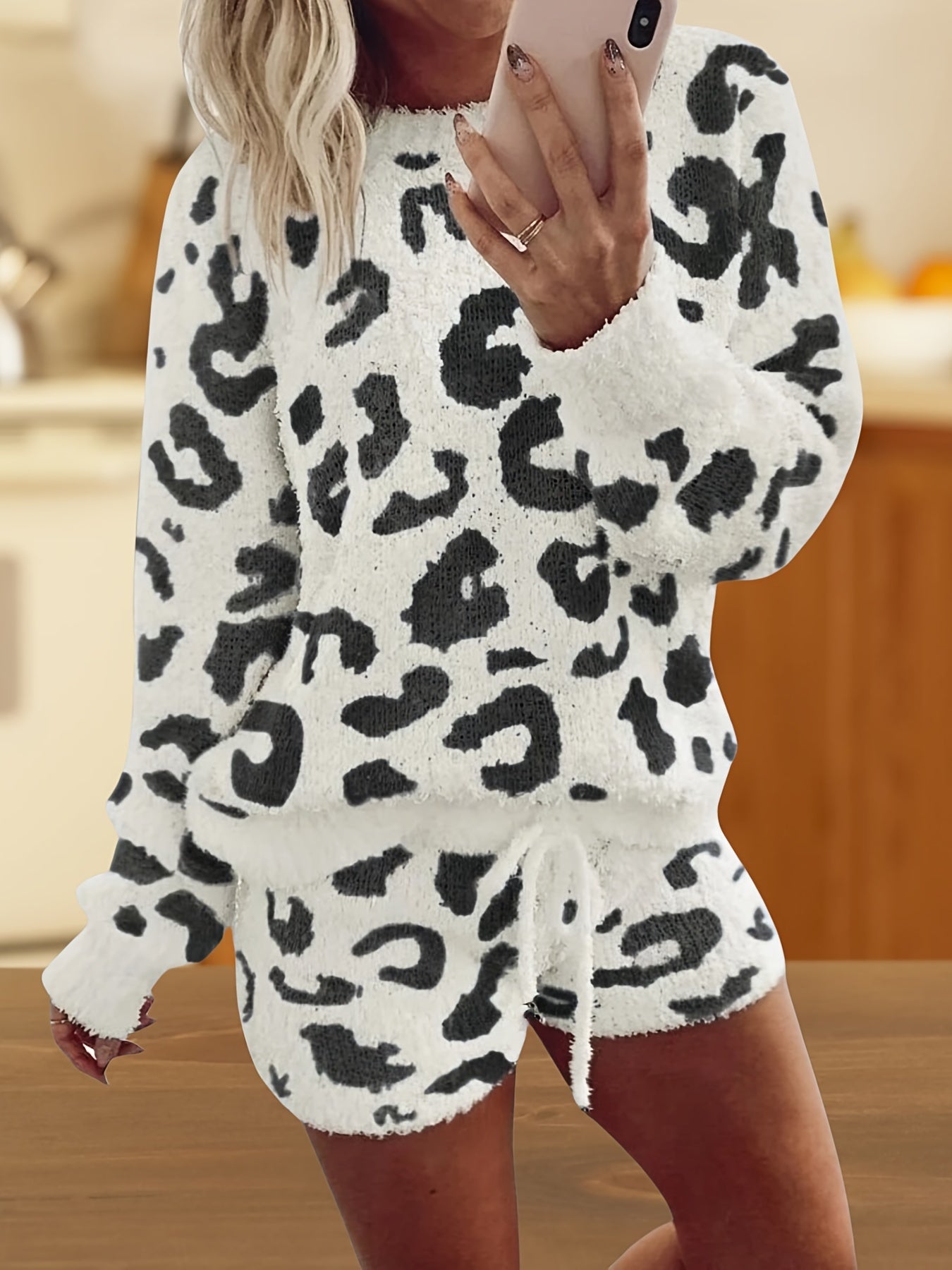 Autumn And Winter Directional Ultra-Soft Round Neck Leopard Print Sweater + Shorts Set
