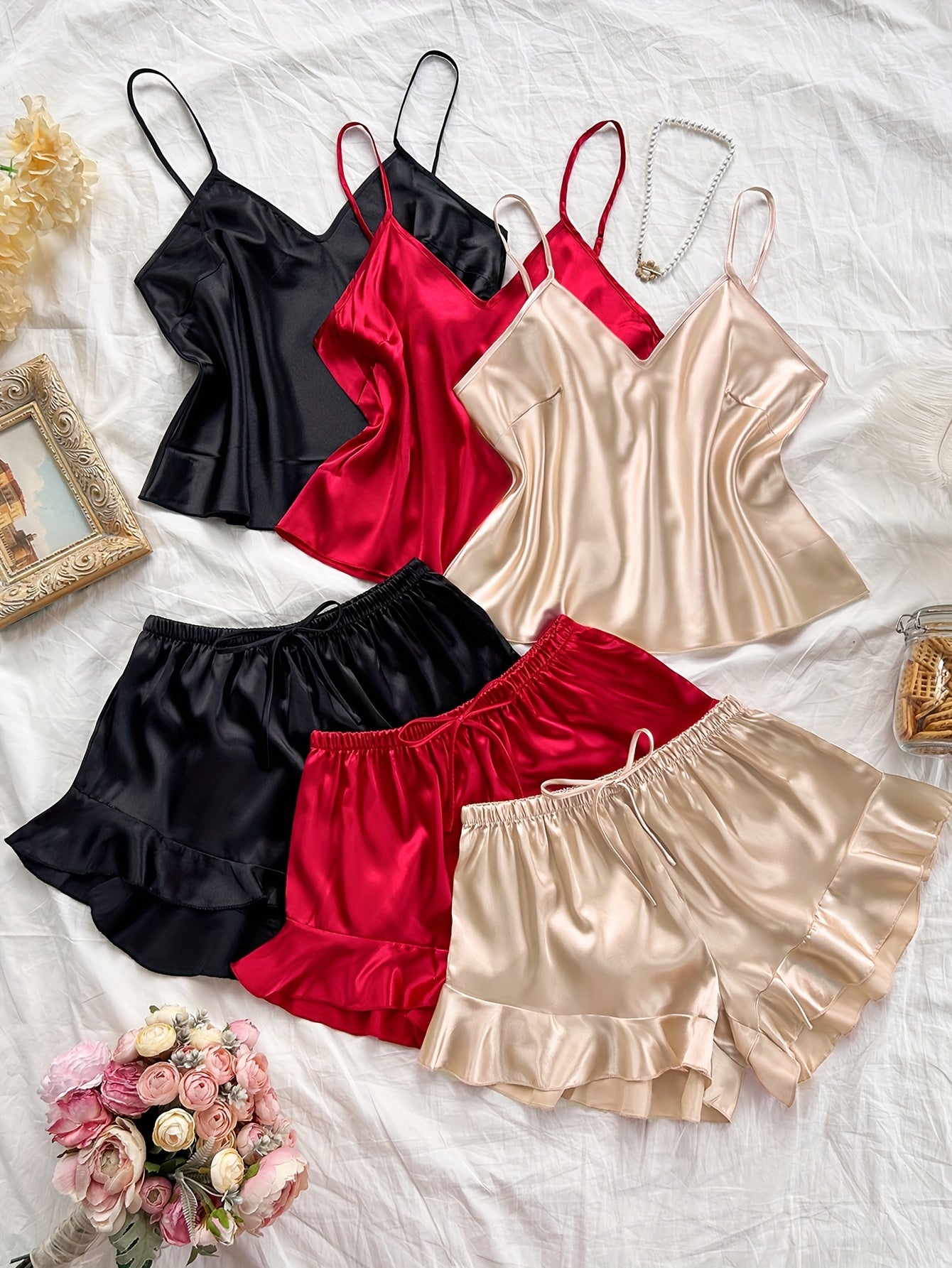 6pcs Set of Stylish And Sexy V-Neck Camisole And Ruffled Shorts Made of Faux Silky, Perfect for Casual And Comfortable Wear in All Seasons.