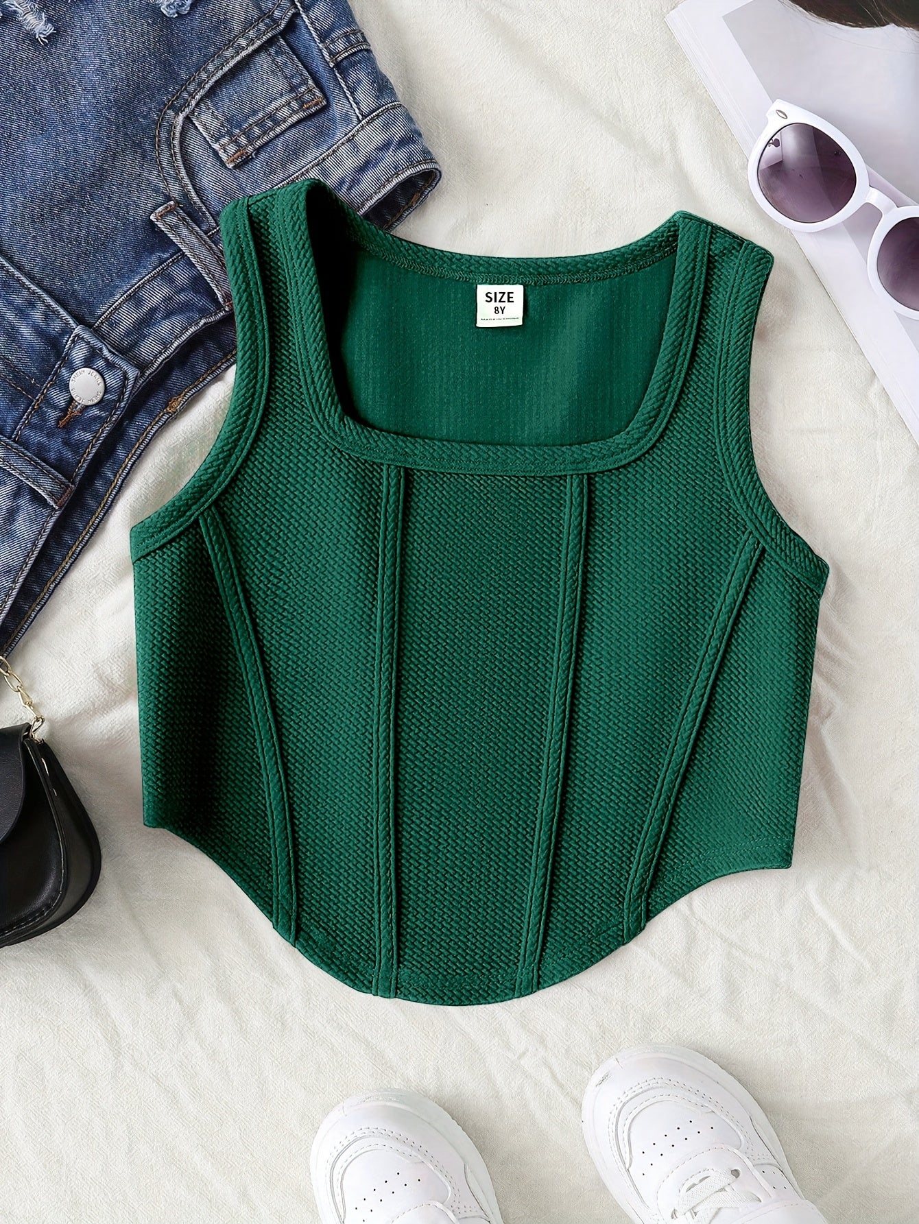 Athletic Fitted Tank Top for Older Kids, Breathable And Comfortable Casual Sportswear.