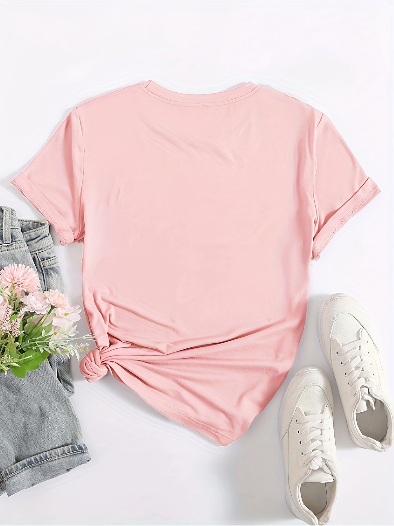 Women'S Pink Pony Club Graphic Tee - "I'm Gonna Keep on Dancing" Print, Casual Crew Neck Short Sleeve T-Shirt, Spring/Summer Fashion Top, Cute and Elegant Styl