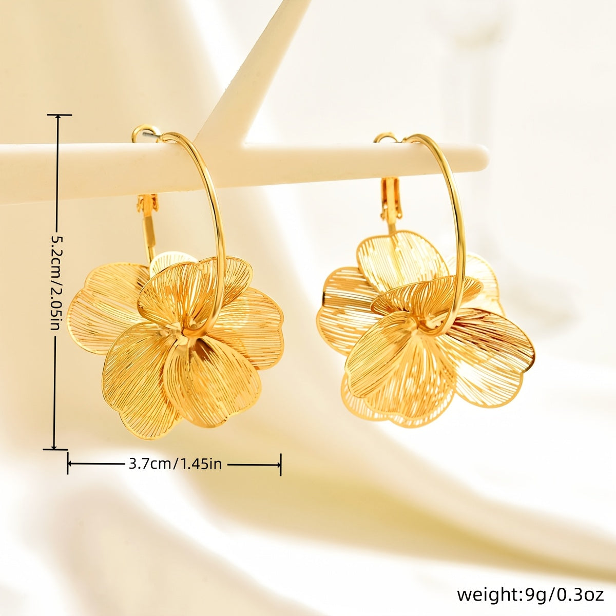 1 Pair Women's Vintage Style Double-Layer Hollow Hoop Earrings - Bold Golden-Tone Copper, Iron Ear Needle, All-Season Accessory | Daily Wear & Party Suitable | Versatile Design