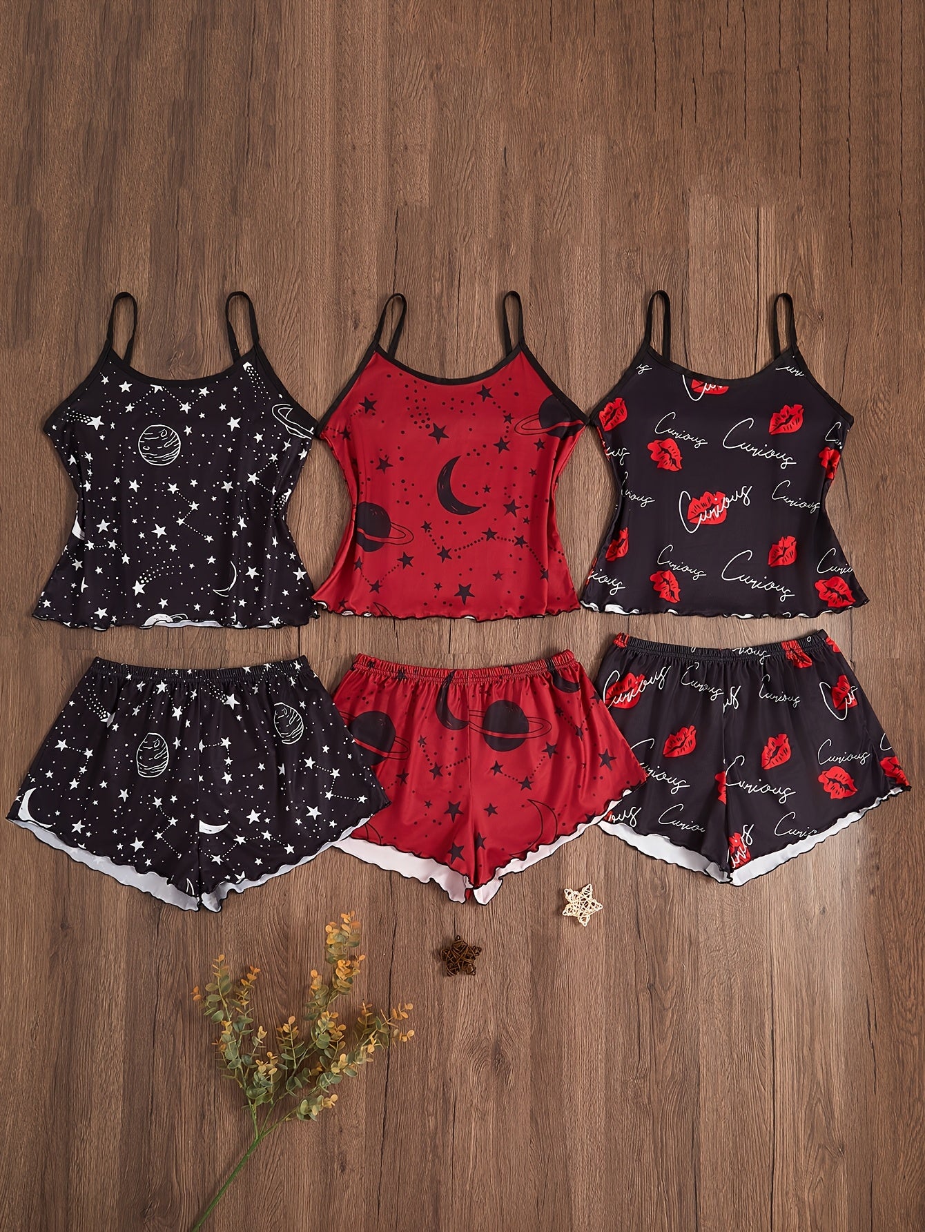 Starry Sky Style - Three-Piece Set of Women'S Sleepwear with Lip Prints