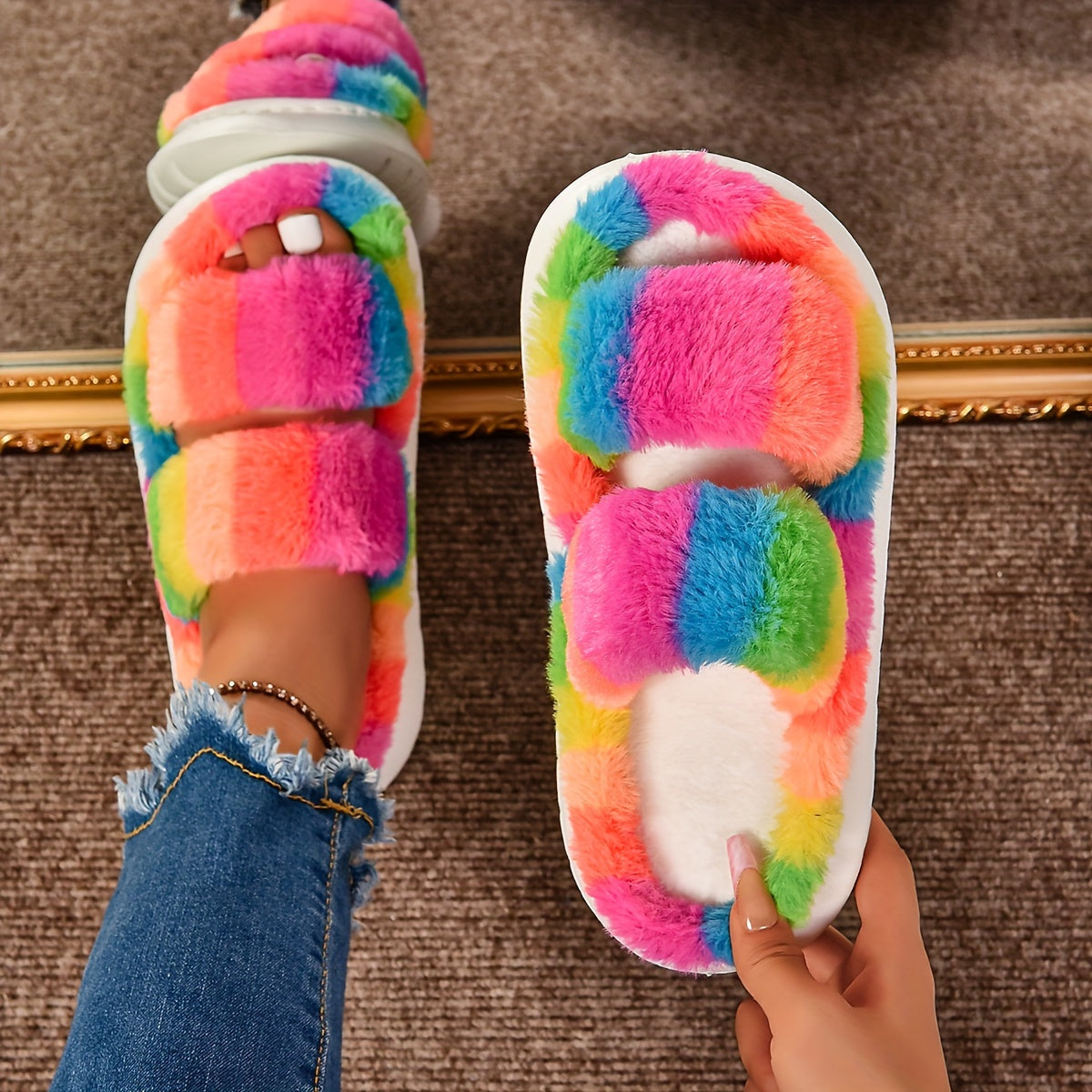 [Customer Favorite] Chic Women's Plush Slippers - Colorful, Non-Slip EVA Sole, Cozy Indoor Shoes for Comfort & Style