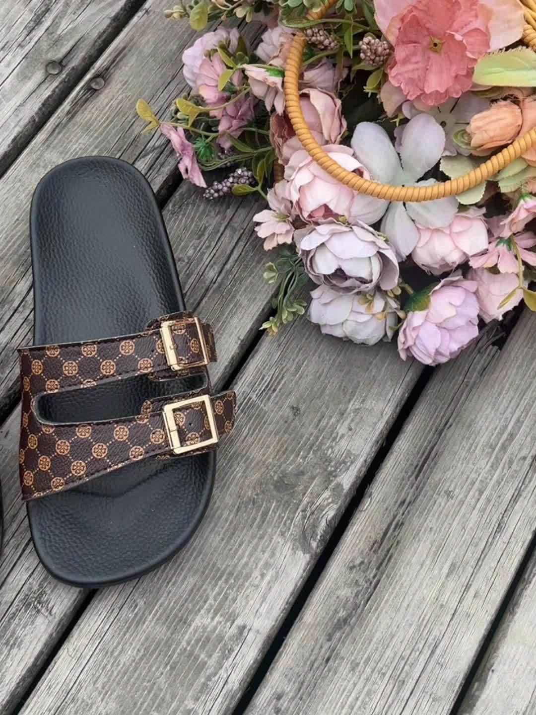 Trendy Comfort Slide Sandals - Soft, Breathable, Casual Open-Toe Shoes with Adjustable Double Buckle Straps for All Seasons and Occasions