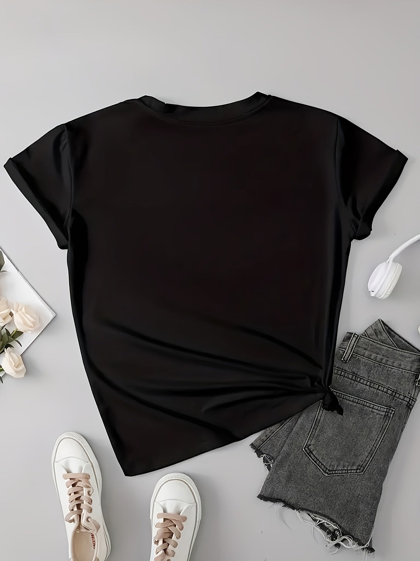 Angel Wings My Mommy Watches Over Me from Heaven Print T-Shirt, Women'S Fashion Loose-Fit Comfortable Slogan Tee, Casual Crew Neck Short Sleeve Top, Machine Washable Knit Fabric, Versatile for All Seasons, Ideal for Outdoor A