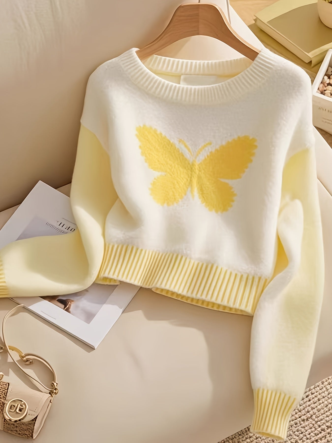 Sweet and Gentle Contrast Color Jacquard Butterfly Sweater Women's Long Sleeve Spring and Autumn New Fashion Soft Waxy Knit Top