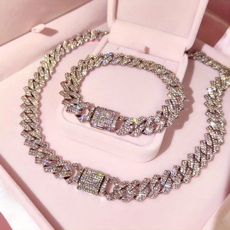 A Hip-hop Style Jewelry Set With A Necklace And Bracelet, Featuring A Thick Chain Design Embedded With Sparkling, Perfect For Accessorizing Daily Outfits Or Party Wear.