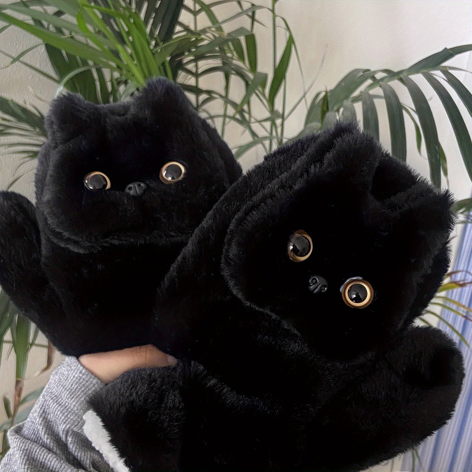 Charming Black Cat Plush Gloves for Women - Cozy & Warm Winter Accessory with Detachable Drawstring, Perfect for Casual Outings and Cycling