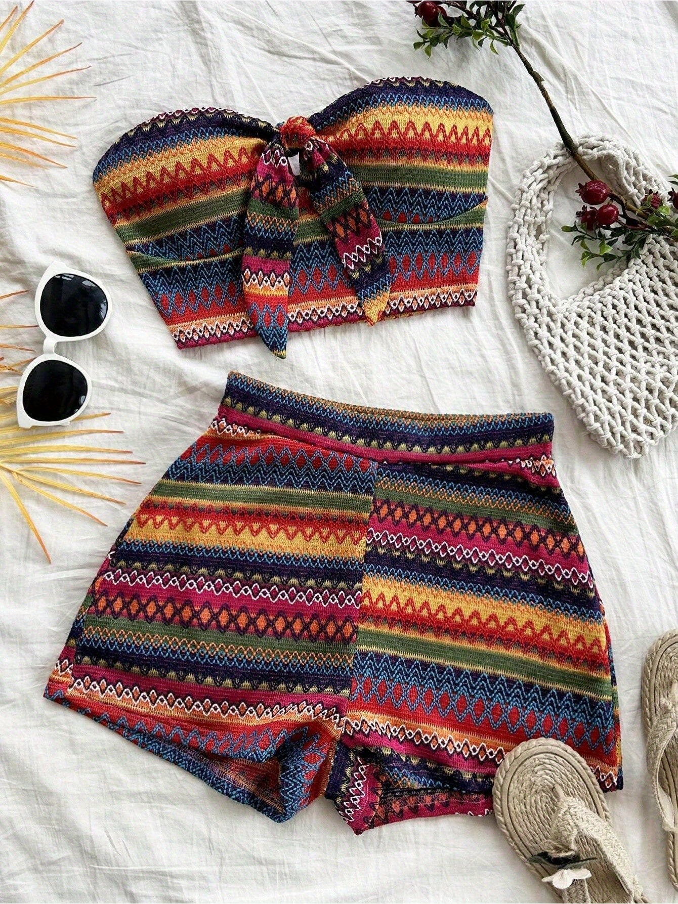 Women'S Summer Colorful Striped Elastic Sexy 2pcs Set/ Front Strap Top and High Waist Shorts, Suitable for Vacation and Daily Travel