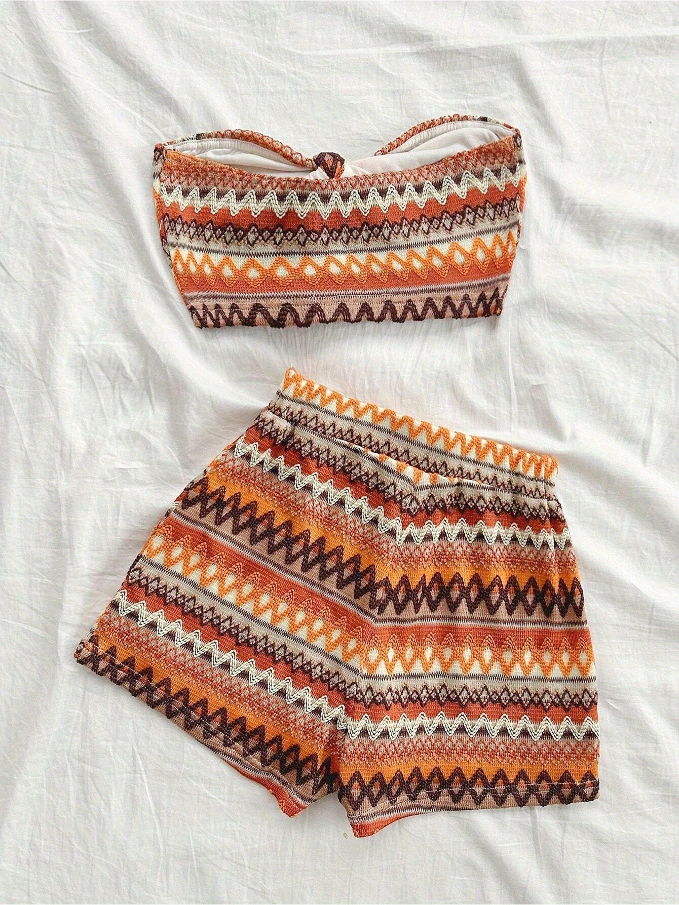 Women'S Summer Colorful Striped Elastic Sexy 2pcs Set/ Front Strap Top and High Waist Shorts, Suitable for Vacation and Daily Travel