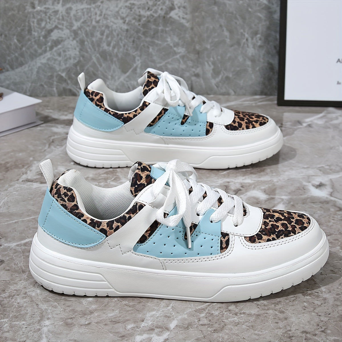 [Casual Elegance] Women's Fashionable Leopard Print and Light Blue Sneakers - Breathable, Comfortable Lace-Up Low Tops with White Soles, Ideal for Casual Wear, Tennis, and Outdoor Activities, Ladies Sneakers