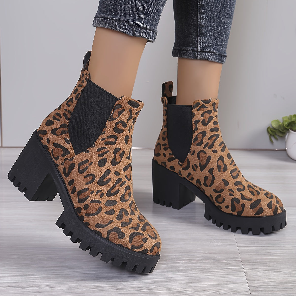 Women's Chunky Heel Short Boots - Fashion Stretch Fabric Sided Boots - Comfortable Ankle Boots - For Women - Suitable for Casual & Party Occasions - Perfect Gift for Fashionistas
