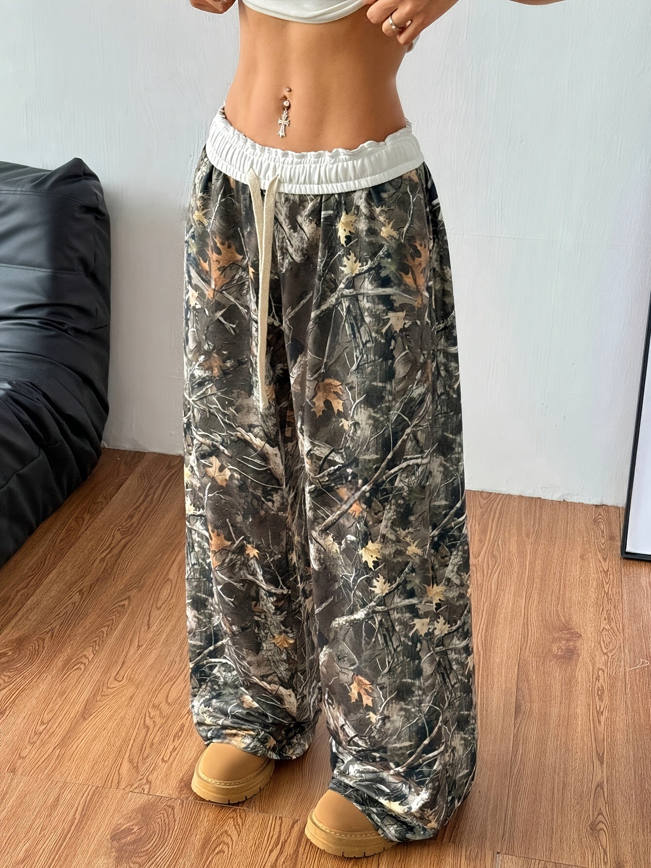 Women's Autumn and Winter Back-to-School Basic Knitted Camouflage Elastic Comfortable Military Green Wide-Leg Sports Pants