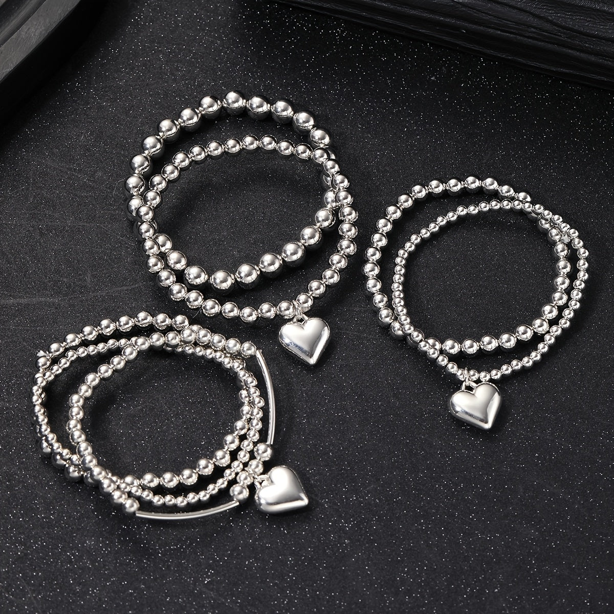 Set Of 7 Simple And Exaggerated CCB Beaded Heart Bracelets For Ladies, Suitable For Vacation Dates, Gifts, And Daily Party Outfits.