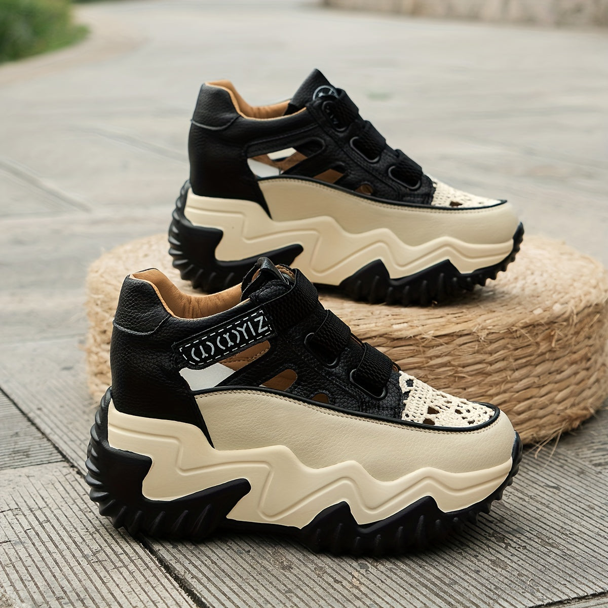 Women's Cutout Design Platform Sneakers - Breathable & Comfortable, Casual & Resistant Outdoor Shoes - For Women - Suitable for Everyday Wear, Walking & Outdoor Activities - Perfect Gift for Fashionable Women