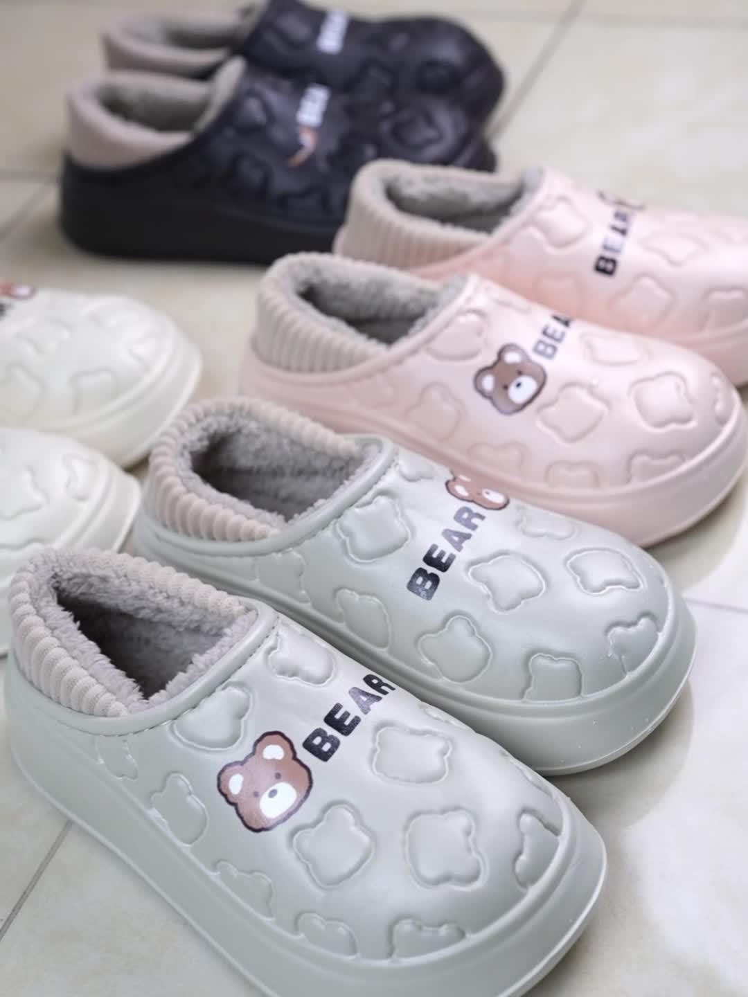 Winter Warm Cozy Waterproof Fleece Lined Slippers - EVA Insulated Home Shoes for Indoor and Outdoor Use, Maternity Slippers for Men and Women