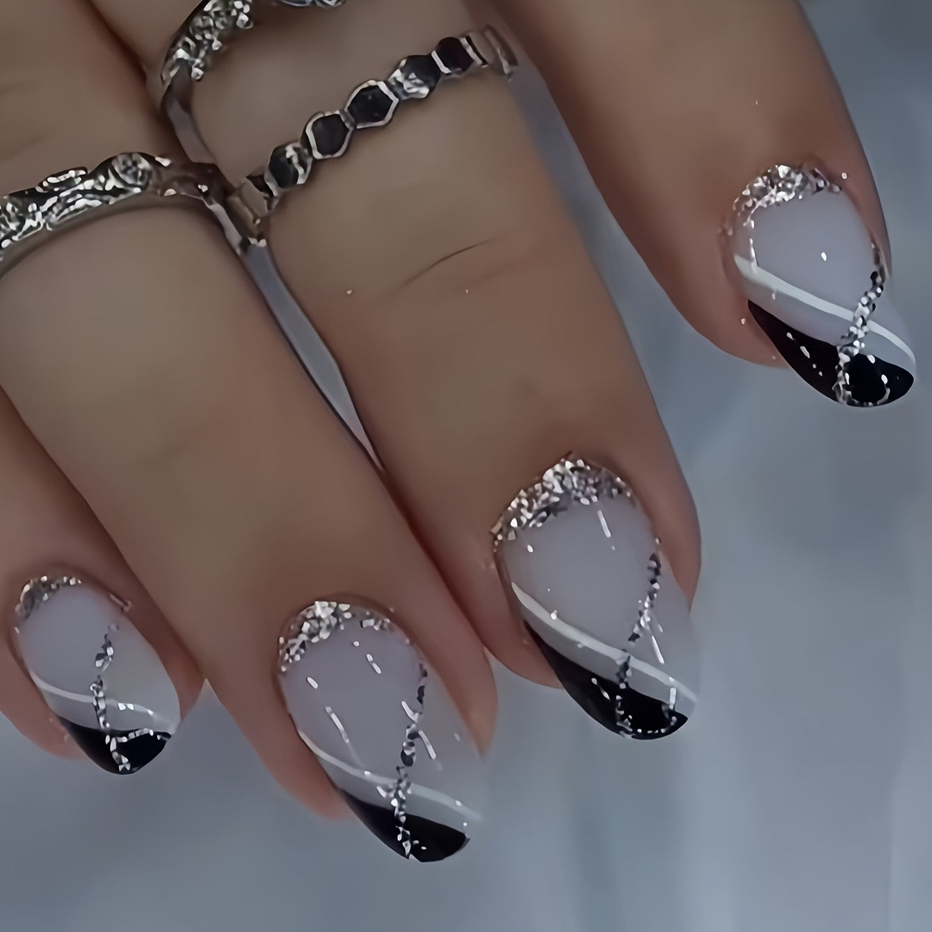 24pcs French Gradient Nail Art Tips Set, Oval Shape Short Length, Black & Fair Tone, Glossy Finish, with Glitter Accents, Jelly Adhesive Tabs & Nail File