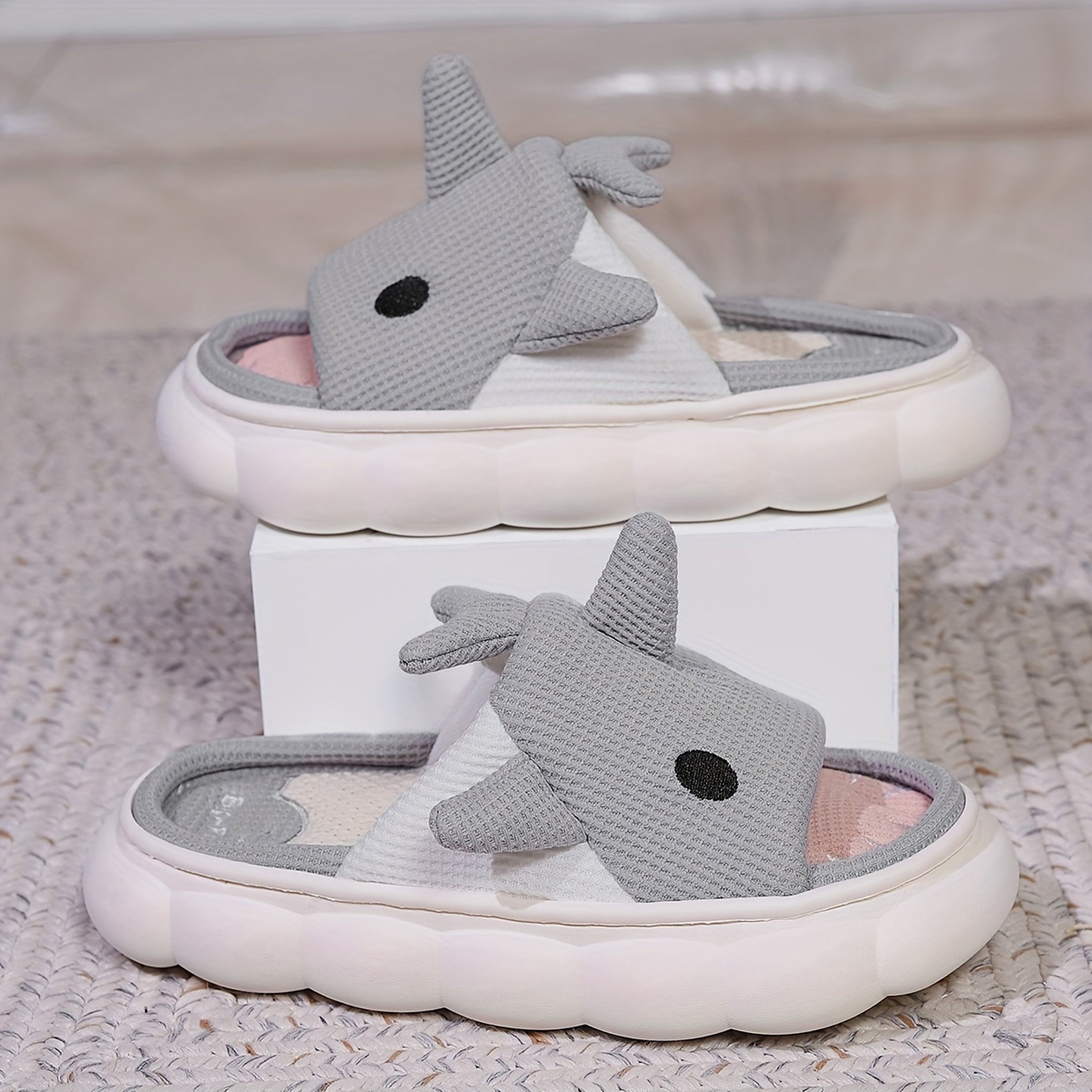 Women's Cartoon Shark Graphic Design Home Slippers With Linen Uppers, Lightweight Slip On Indoor Shoes, Spring Summer And Autumn