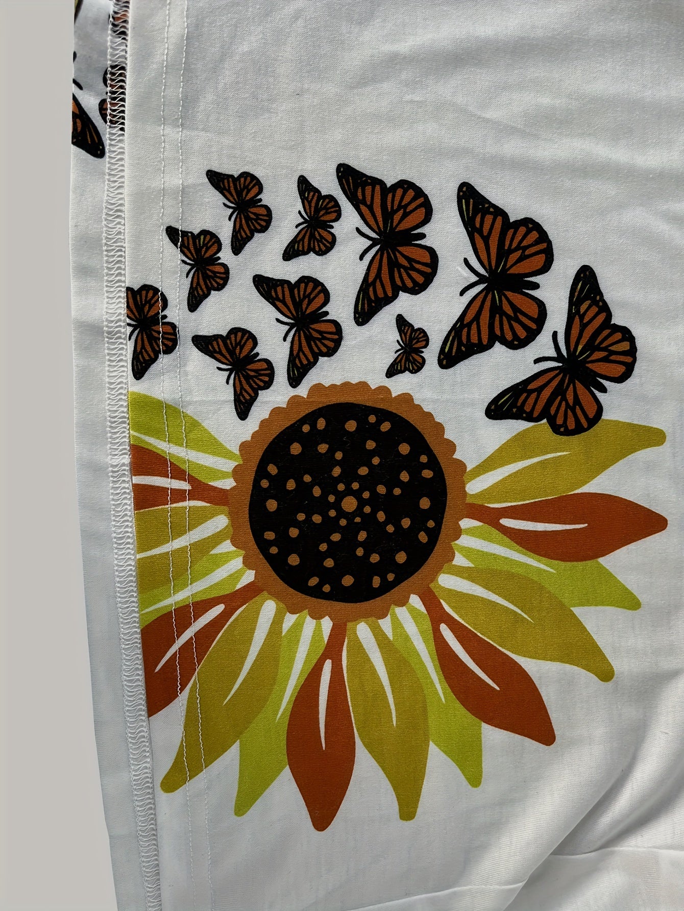 Sunflower Print Summer Cami Dress - Effortless Loose Fit for Vacation - Feminine Sleeveless Style - Womens Vacation Wear