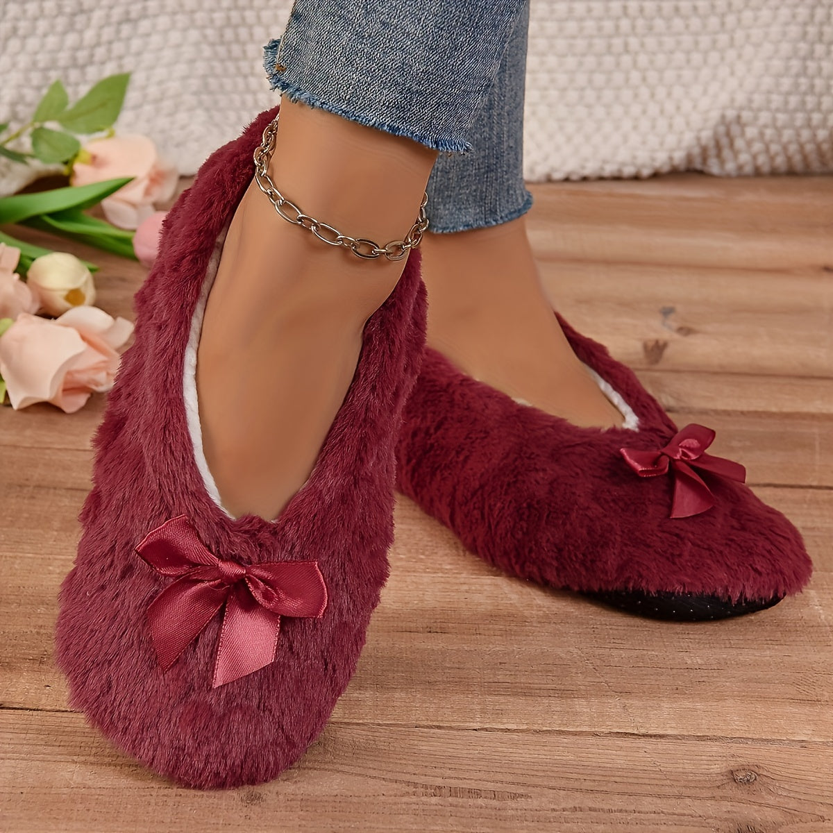 CozyFur Slippers - Soft, Breathable, Warm, Non-slip, Plush Lined Indoor Shoes with Faux Fur Soft Sole for Barefoot Feel - Perfect for Relaxation and Lounging Around the House