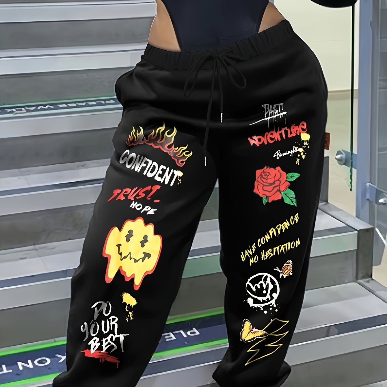 Women'S Casual Printed Sweatpants - Black with White Cartoon Face & Letter Design, Elastic Waistband with Drawstring, Lightweight Polyester for Spring/Fal