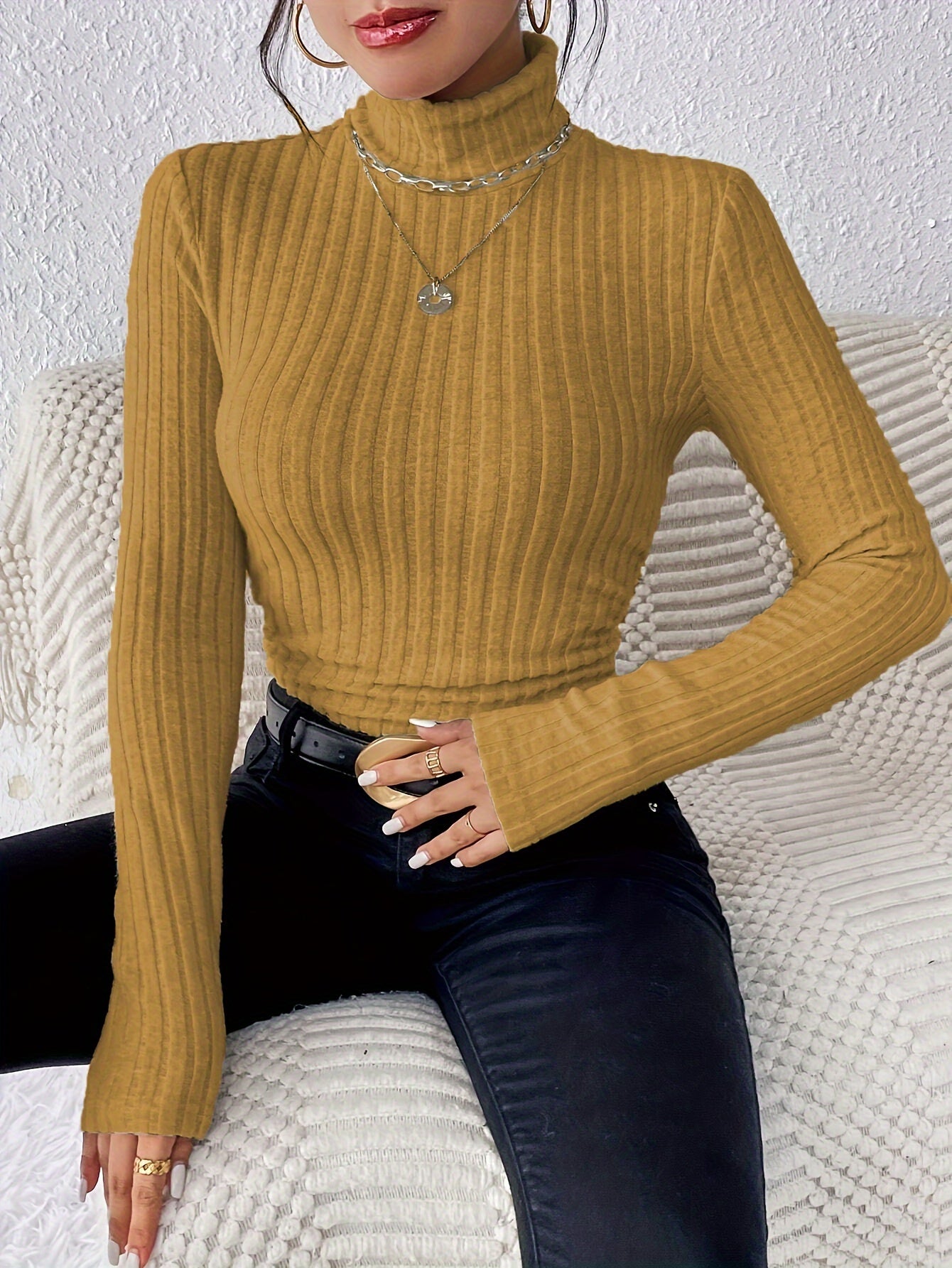 [Winter White Milk Sweater] Autumn And Winter Milk White Sweater