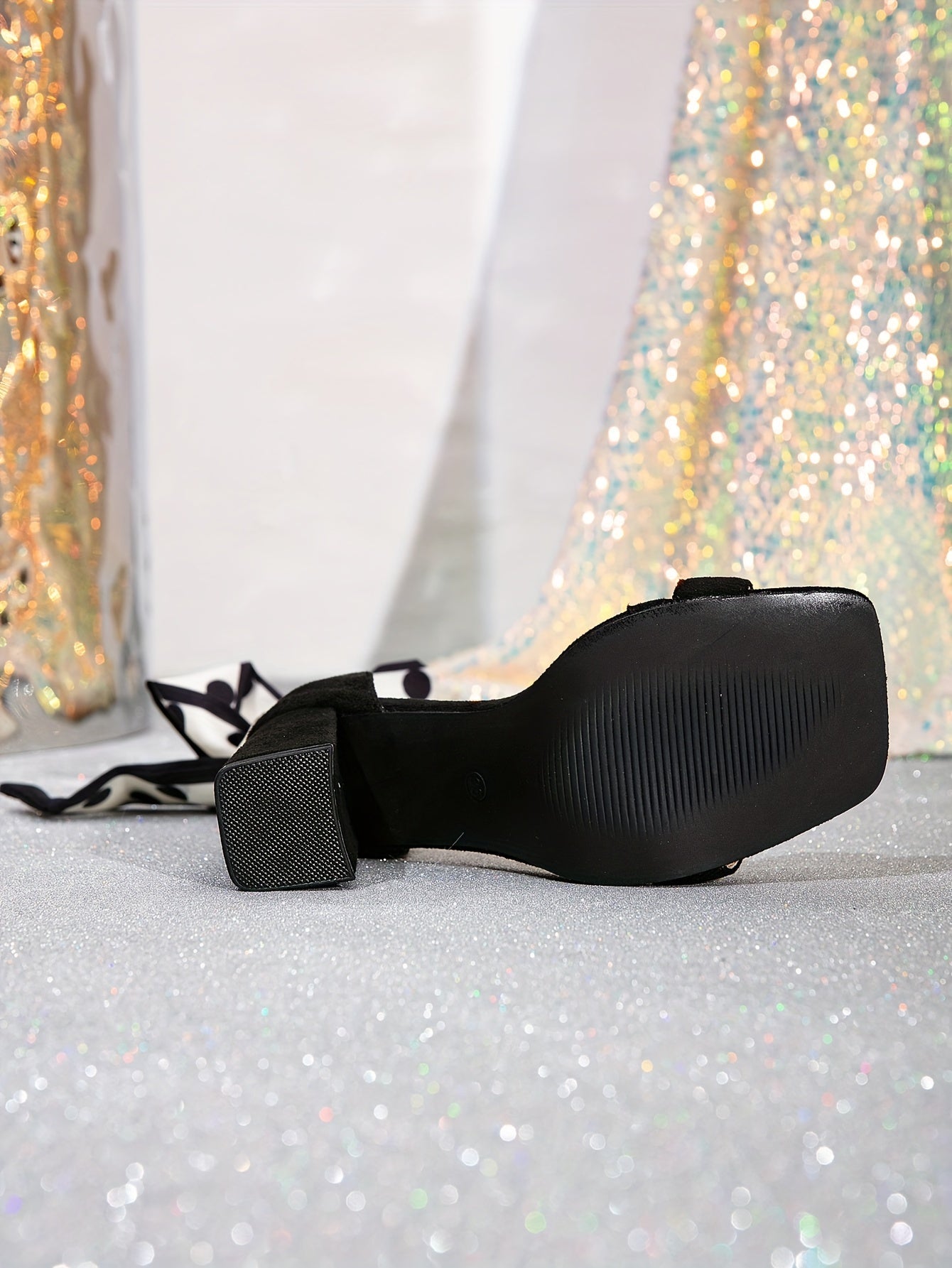 Women's Fashion High Heels Sandals, European Style, Open Toe, Chunky Heel, Ankle Strap, Fabric Upper, Velvet, Faux Leather Lining, Rubber Sole, No Print, Extrahigh Heel