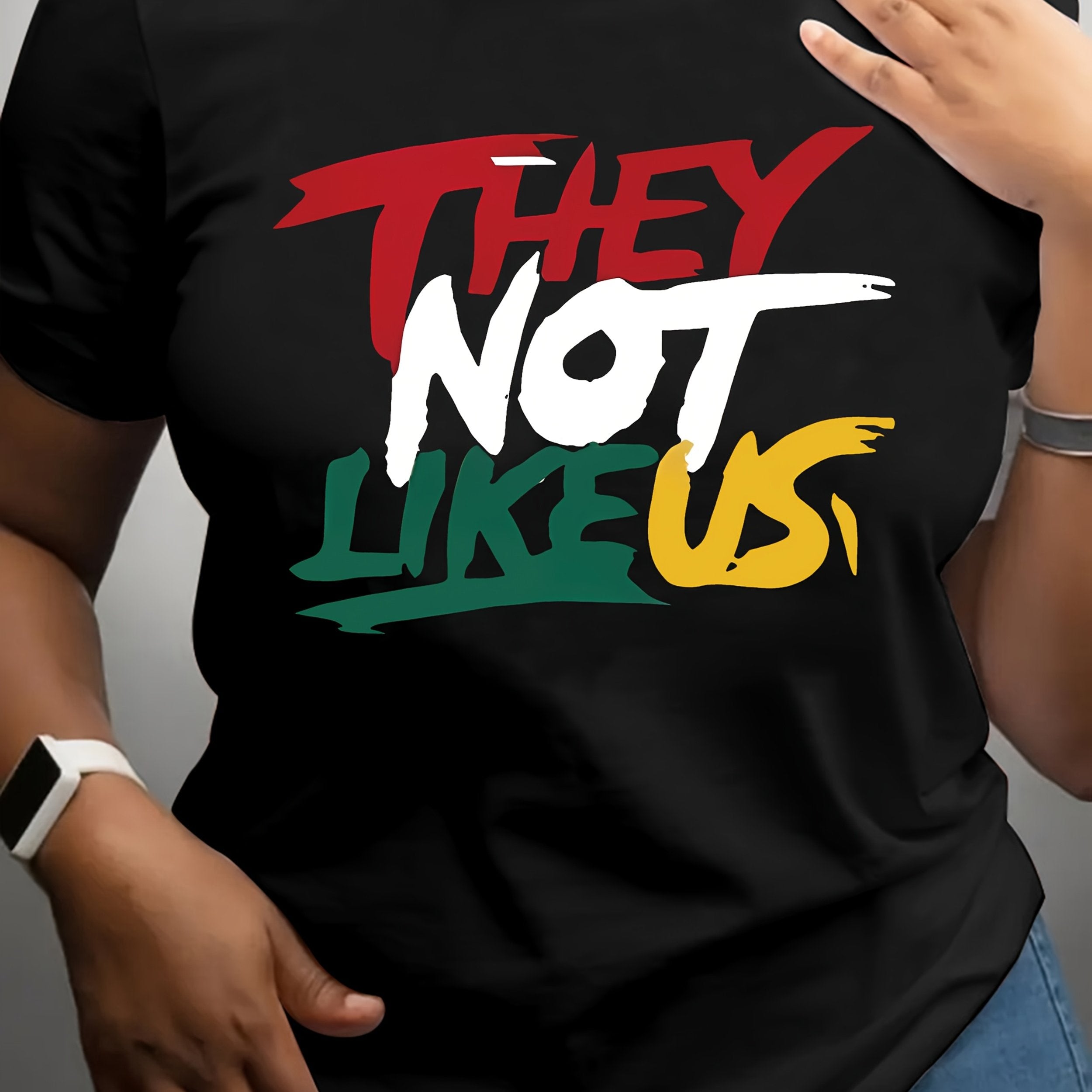 Women's "THEY NOT LIKE US" Bold Letter Print T-Shirt - Vibrant Green Short Sleeve Crew Neck Casual Top, Machine Washable Regular Fit Tee for Spring & Summer