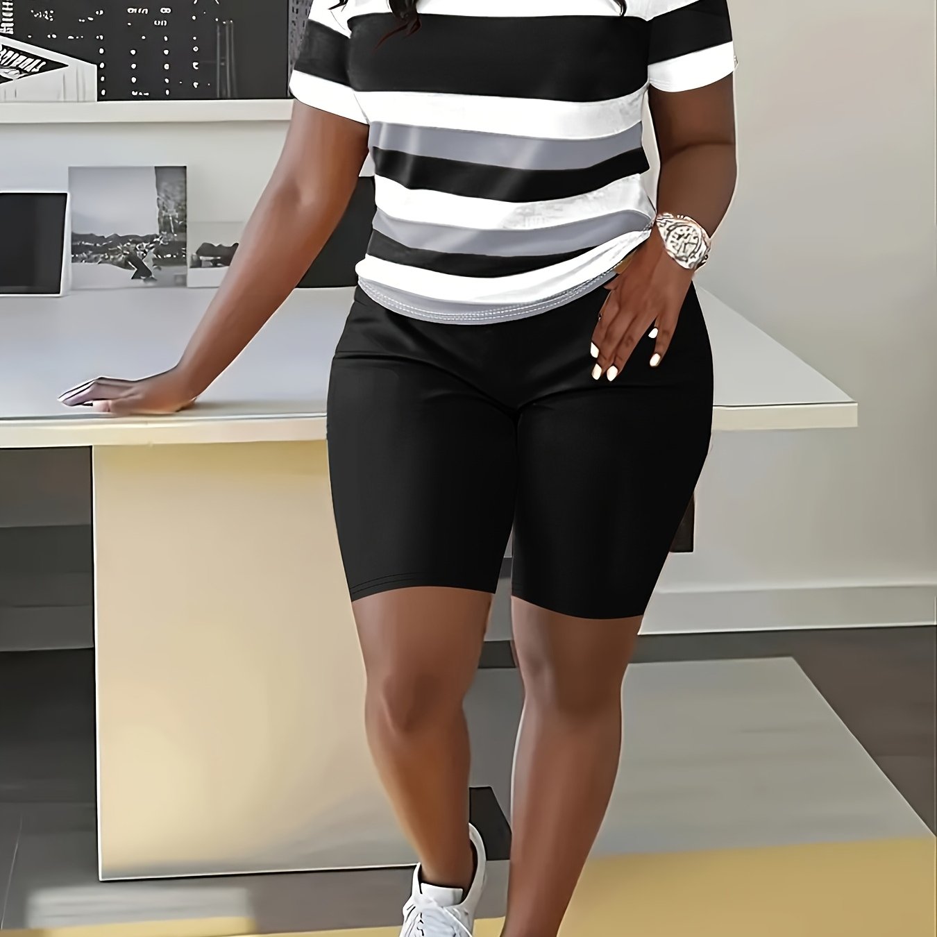 Striped Splicing Spring and Summer Casual Round Neck Short Two-Piece Set