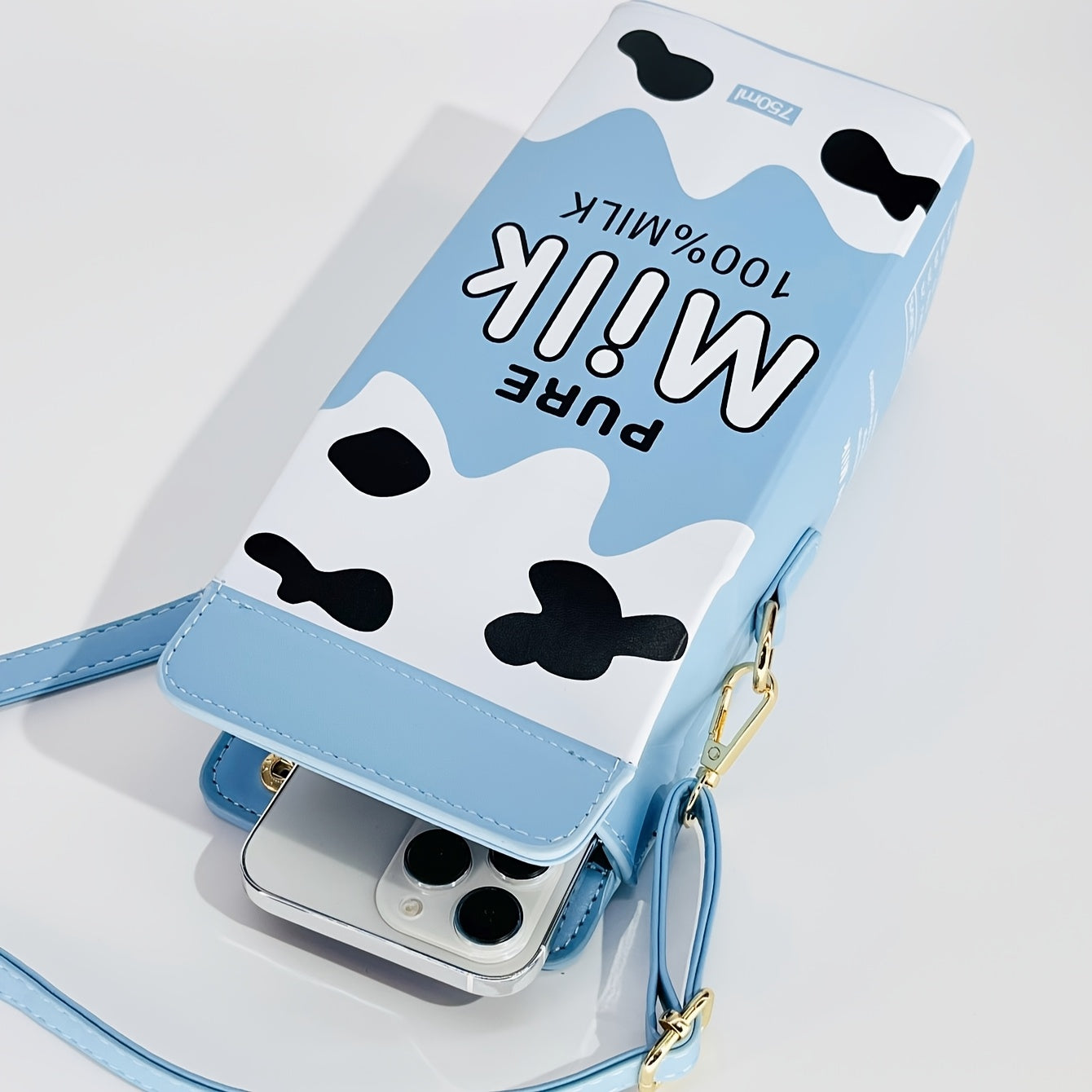 Unique, Chic Milk Carton-Shaped Crossbody Bag with Cow & Letter Print, Adjustable Strap, Zip Closure - Perfect for Travel & Everyday Use, Pink Faux Leather, Girl, Strawberry Pattern