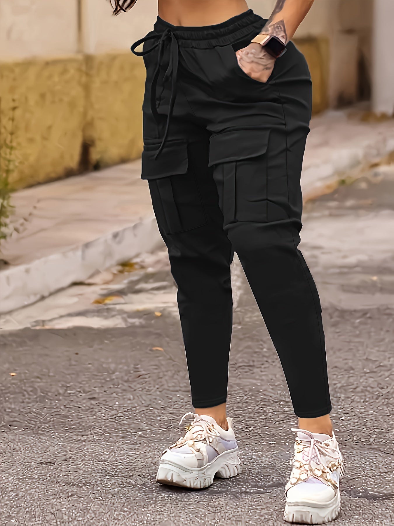 Women's Solid Color Cargo Joggers with Pockets, High Elasticity Slim Fit Outdoor Pants, Casual Drawstring Waist Trousers, Athletic Style For Fall & Winter