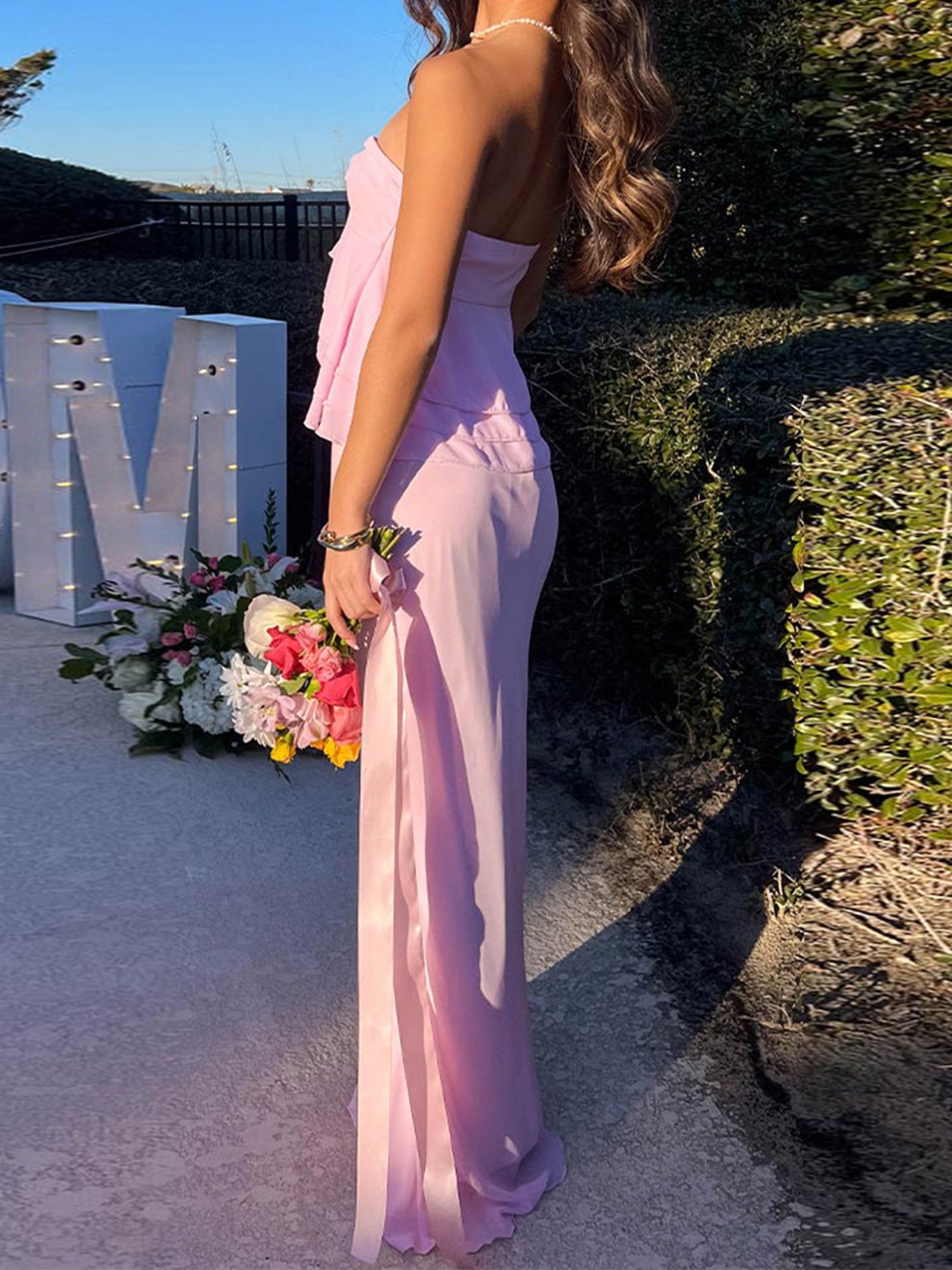 Women's 2pcs Skirts Outfits Solid Color Ruffles Strapless Tube Tops High Waist Long Skirts Clothes Set