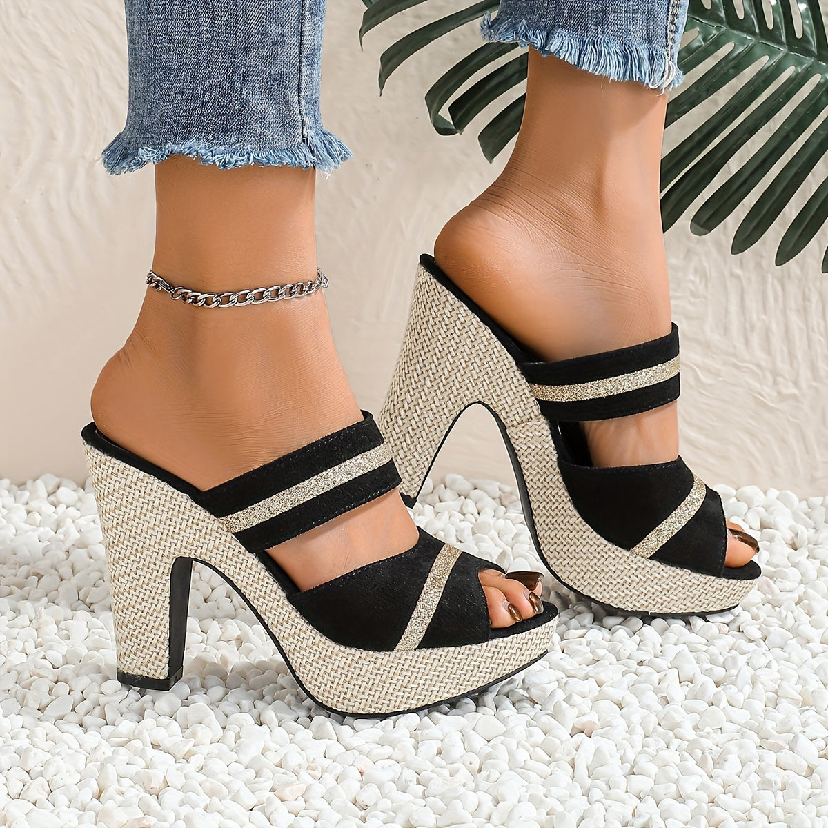 Shimmering Sequined Platform Sandals - Comfortable Double Bands, Stylish Slides for Summer - Dazzling Chunky Heels, Ideal for Music Festival Outfits