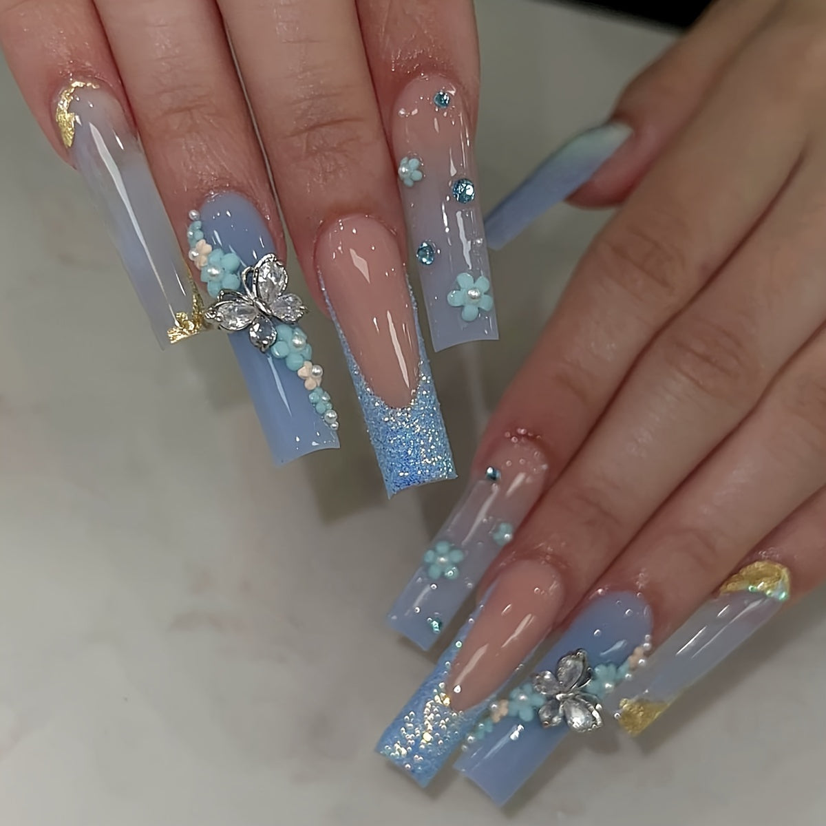 (100pcs) 4pack Glossy Long Ballerina Fake Nails + 4pcs Bracelet Blue Gradient Press On Nails With 3D Flower Butterfly Rhinestone Design Beads Bangle Sparkling Full Cover FalseNails For Women Girls