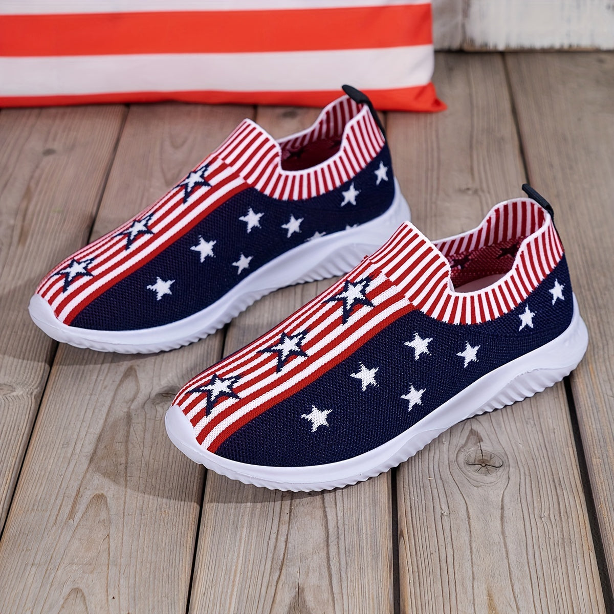 Star & Stripe Breathable Walking Sneakers - Women's All-Season Fashion Shoes, Soft Sole & Lightweight for Independence Day