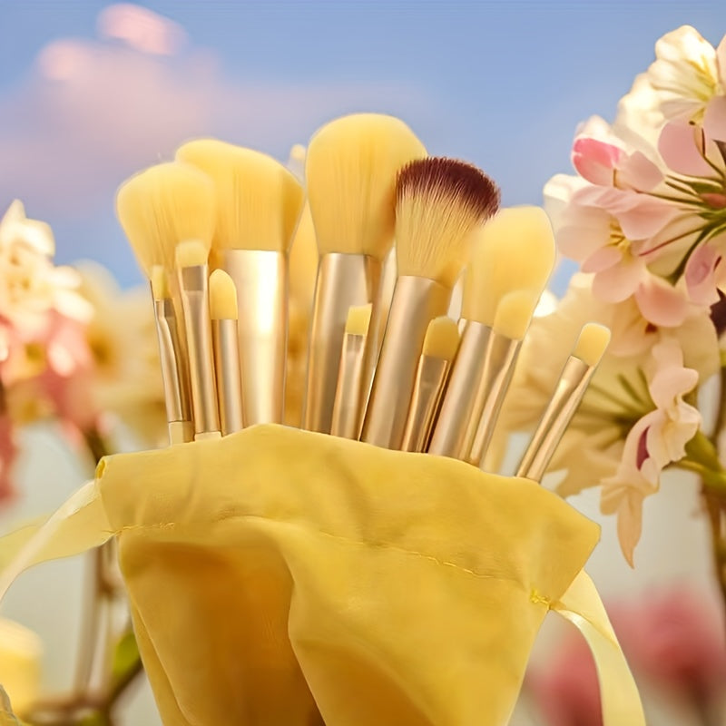 13 Professional Makeup Brushes Foundation Powder Concealer Eye Shadow Smudge Blush Highlight Natural Synthetic Brush Travel Portable Set+flannel Bag