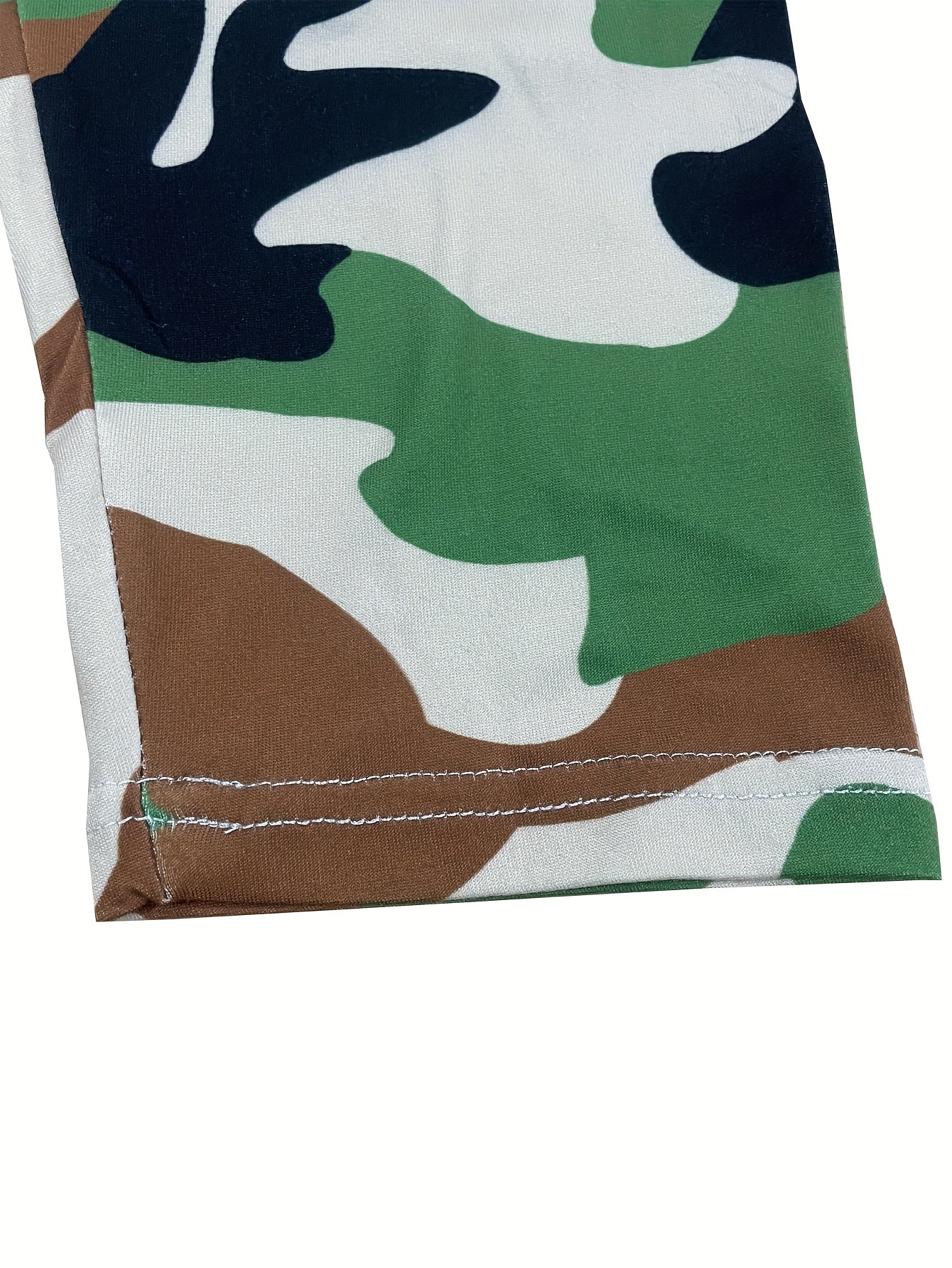 Adorable 'BEBE' Letter Print & Camo Patchwork Spring/Summer Set - Comfy Polyester Blend T-Shirt & Joggers, Machine Washable, for Women