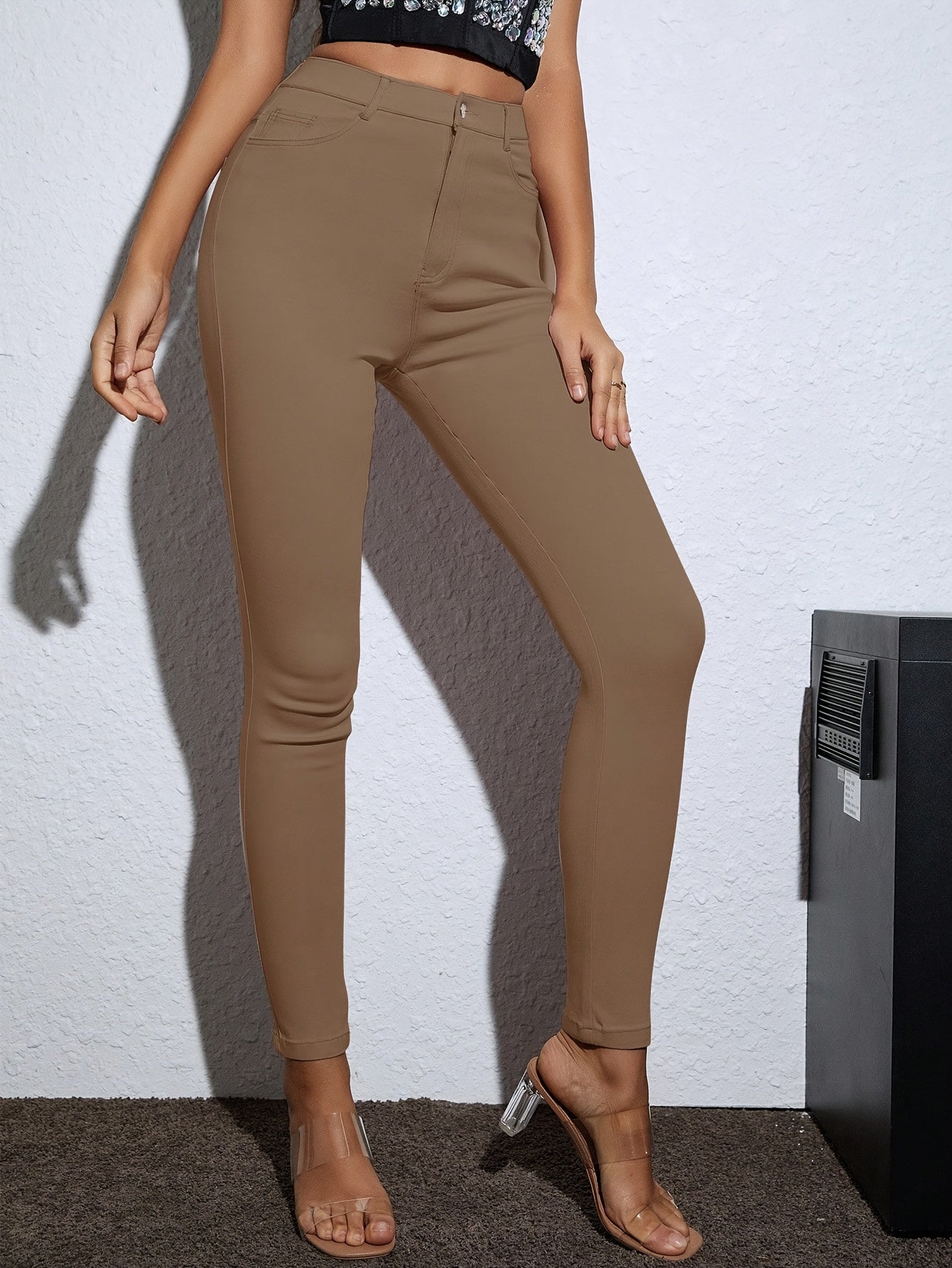 Women's High-Waisted Stretch Skinny Jeans - Solid Brown, Slanted Pockets, Comfortable Casual Attire, Casual Style, Hand Wash Only