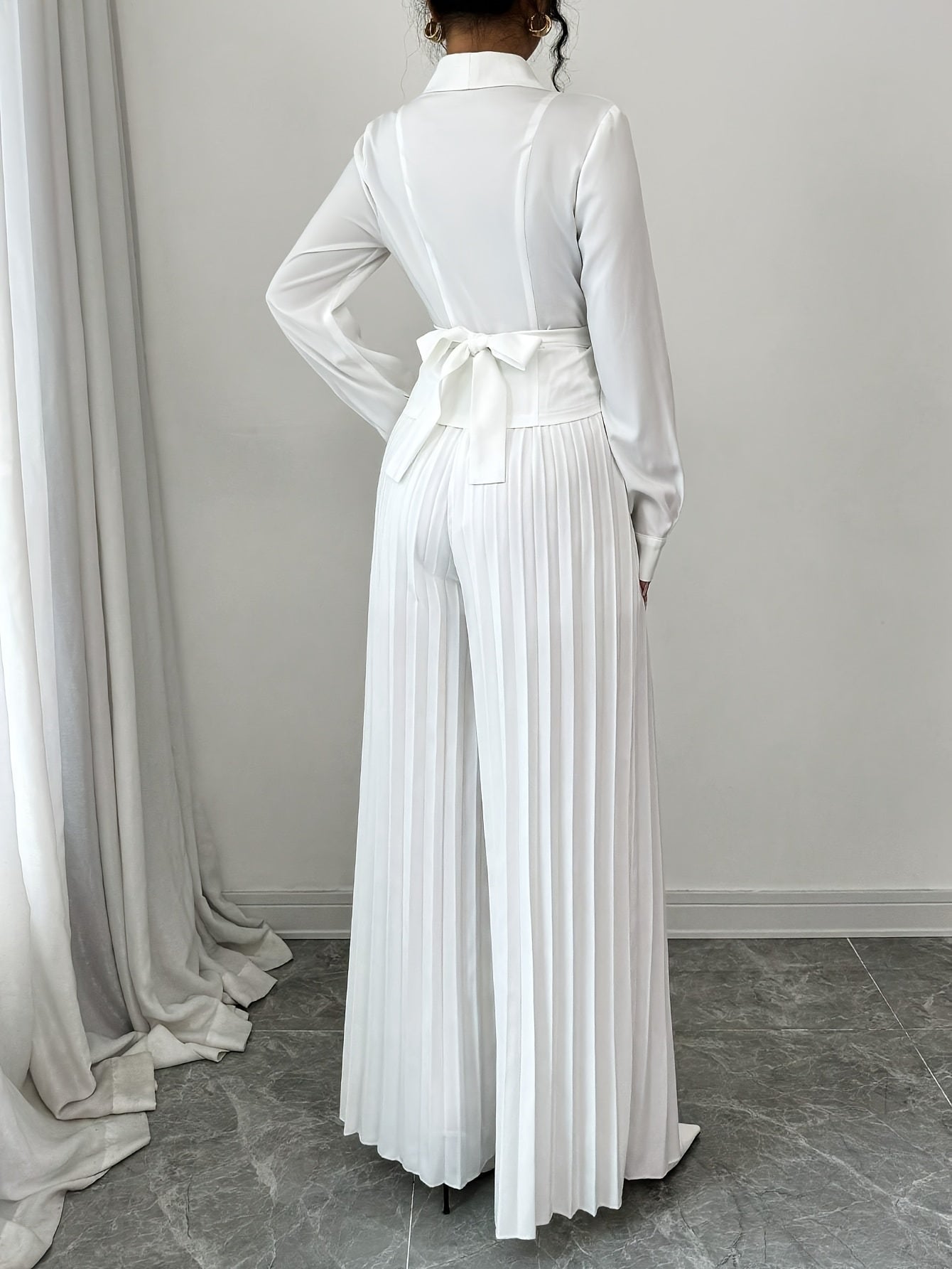 Elegant Women'S V-Neck Long Sleeve Top with Cross Twist Detail + Pleated Long Pants Set, Polyester 100%, Solid Color, Button Detail, Woven Fabric, Lightweight 50/100/120 g/m², Spring/Fall Collection