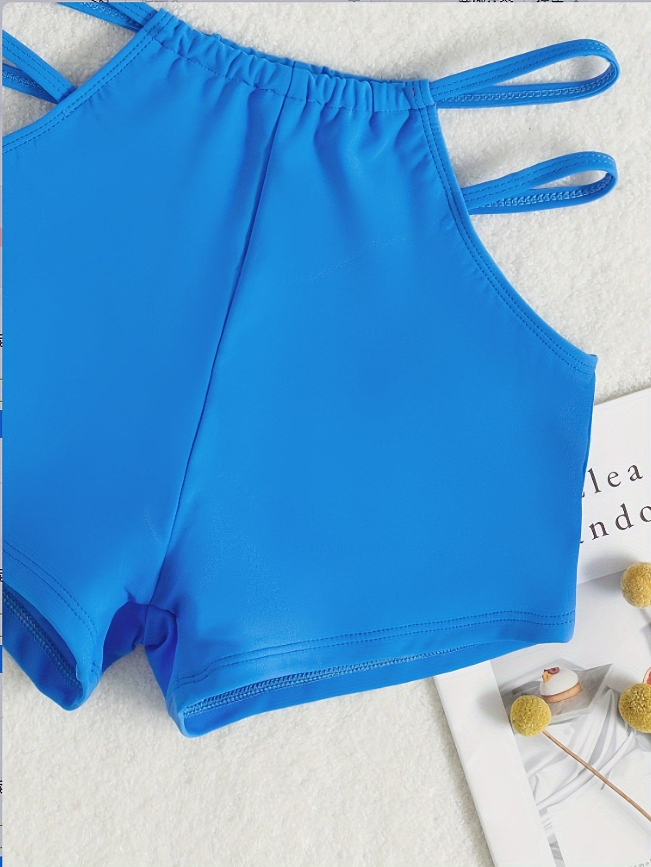 2-Piece Blue Halter Neck Tie Back Hollow Out Backless Bikini Set - Chic Swimwear for Women with Shorts, Comfortable and Stylish Swimwear for Summer Vacation