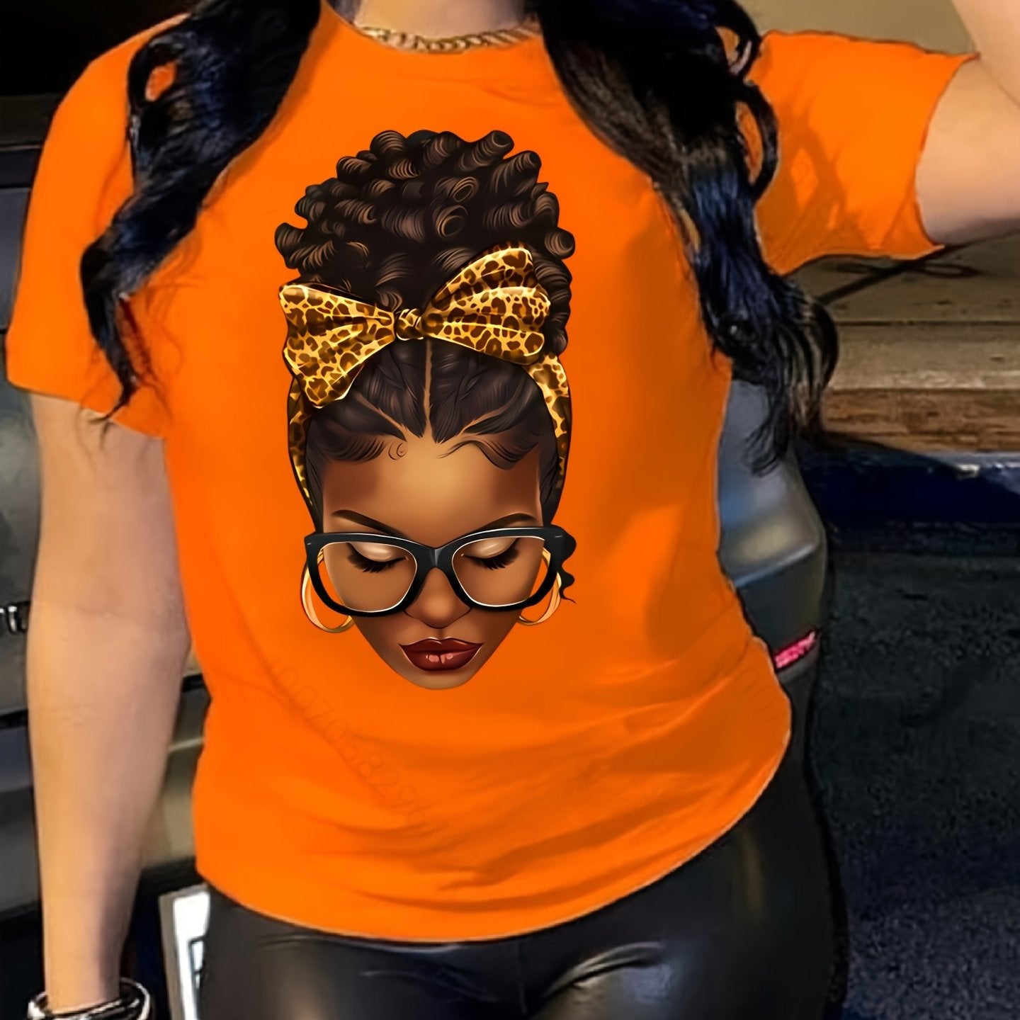 Figure Print Short Sleeve T-shirt, Casual Crew Neck Top For Spring & Summer, Women's Clothing