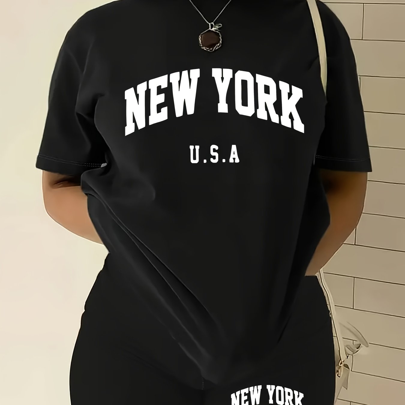 Polyester Lash Sets Crew Neck Short Sleeve Printed Sports Pants Set, for Women