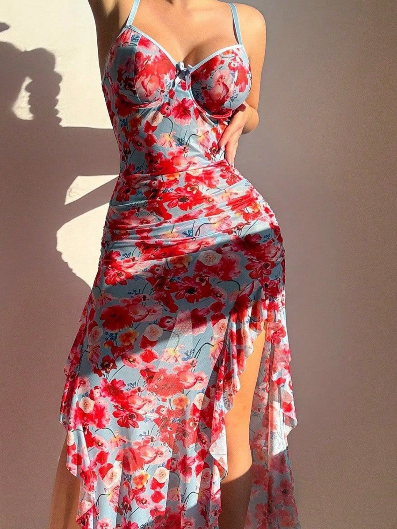 Mother'S Day Independence Day Birthday Gift: a New Casual, Elegant And Fashionable Pink Checkered Camisole Top, a New Sexy Floral Mesh See Through Ruffle Edge Split Love Nightgown Set, a Must-Have for Travel And Vacation