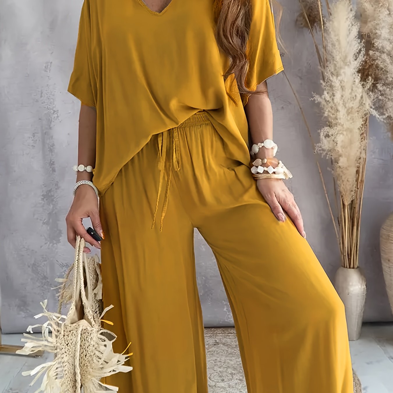 Women's Casual Solid Color Pants Set – Half Sleeve V-Neck Top & Wide Leg Pants, Lightweight Knit Outfit for Spring & Summer