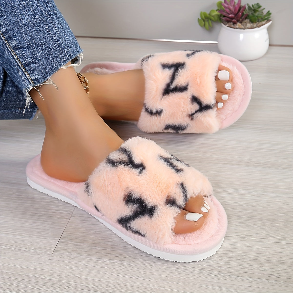 Women's Slip-On Slippers with Leopard Print & Pink Fuzzy Trim - All-Season Indoor House Shoes, Soft Fabric Upper & EVA Sole for Cozy Home Comfort, House Slippers
