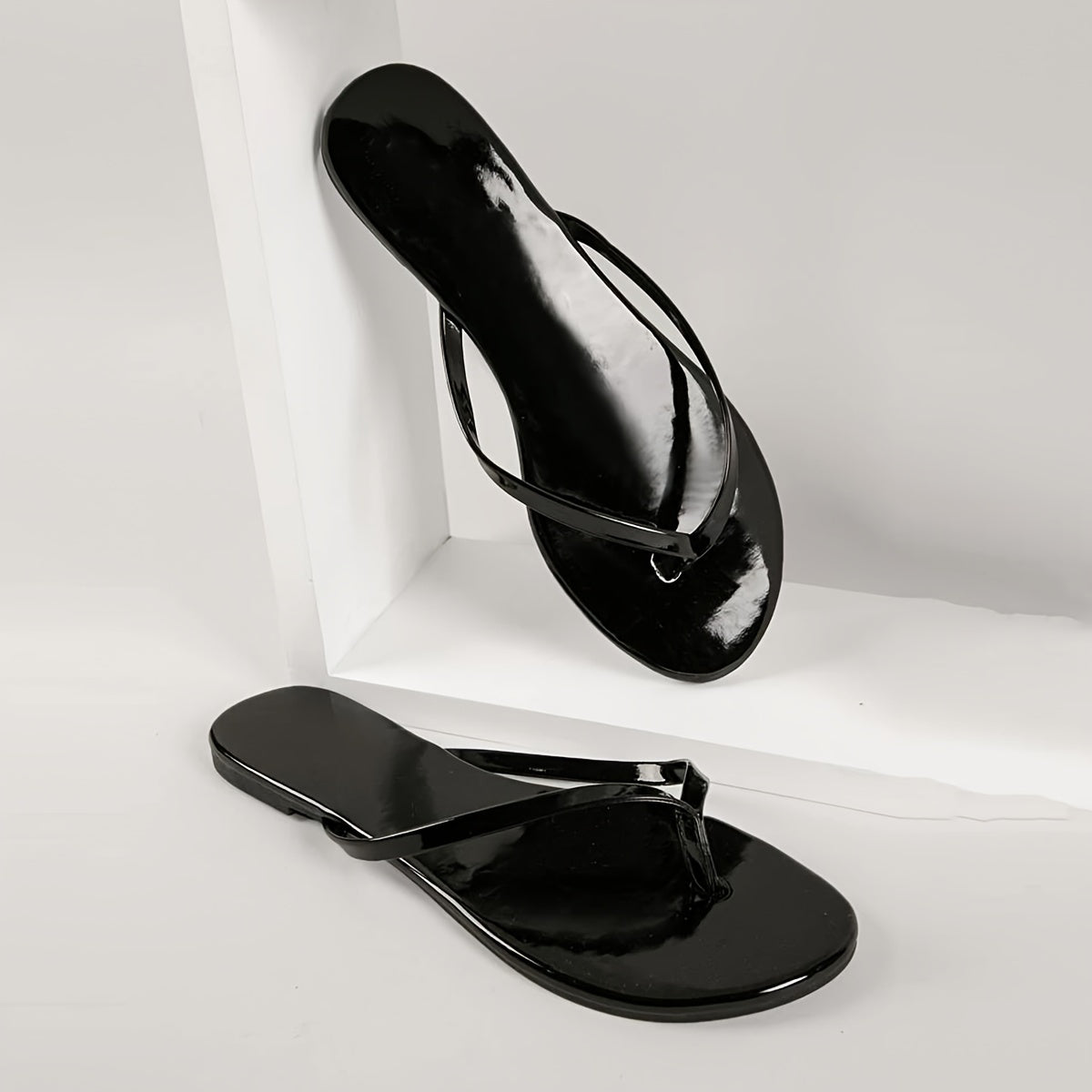 2025 Summer New Women'S Sandals - Solid Color Flip Flops with Open Toe Design - Minimalist Style - BELINSAL - Flat Heel - Dry Clean - All Season - No Printing