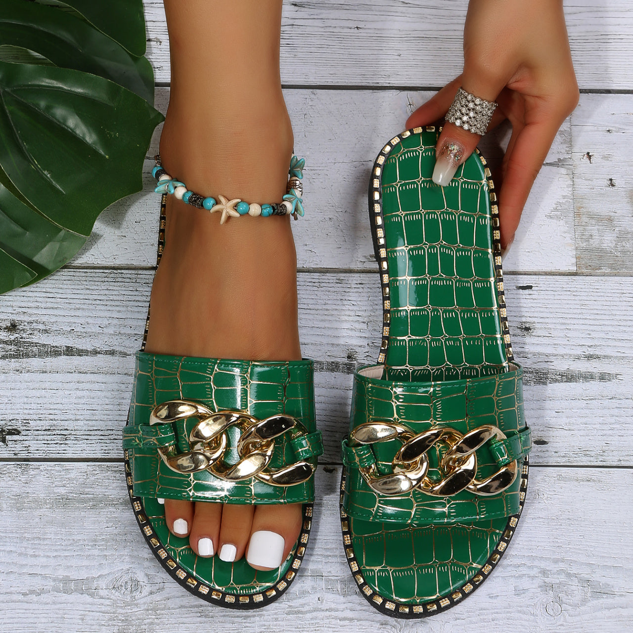 Women's Metal Chain Decor Flat Slippers, Fashion Open Toe Non Slip Slides Shoes, Casual Outdoor Slippers